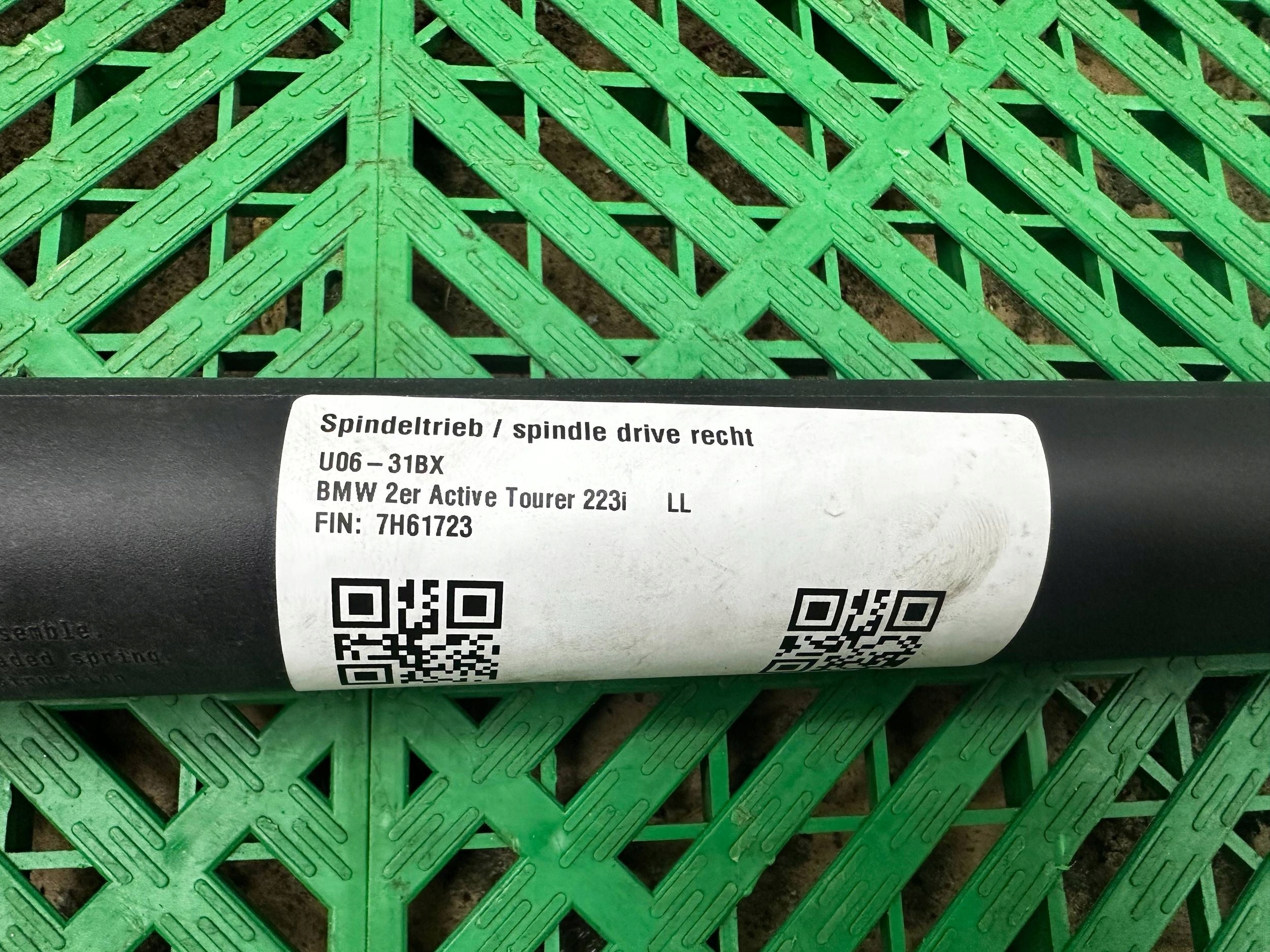 damper electrical bonnet BMW 2 Active Tourer U06 8494161