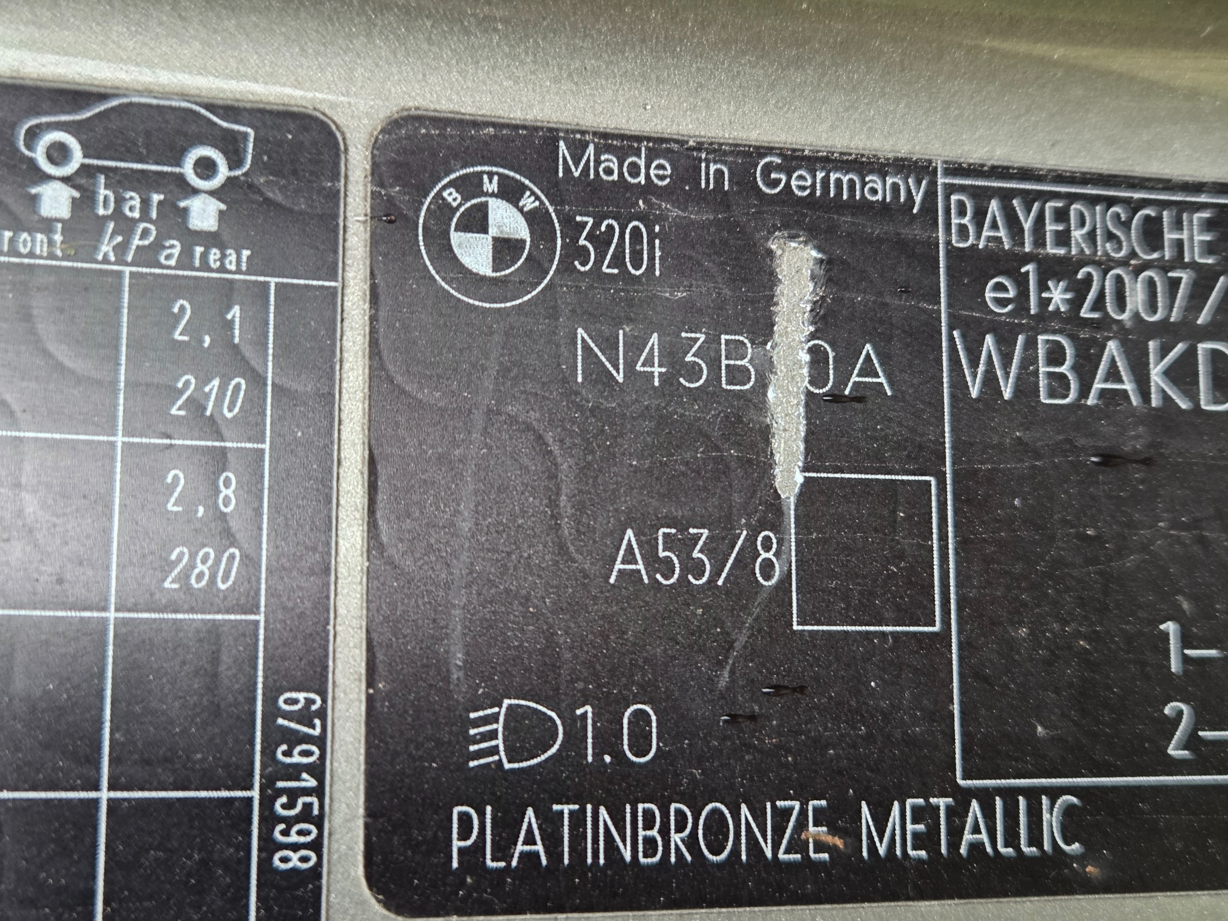moulding threshold right BMW E92 LIFT A53/8 PLATINBRONZE
