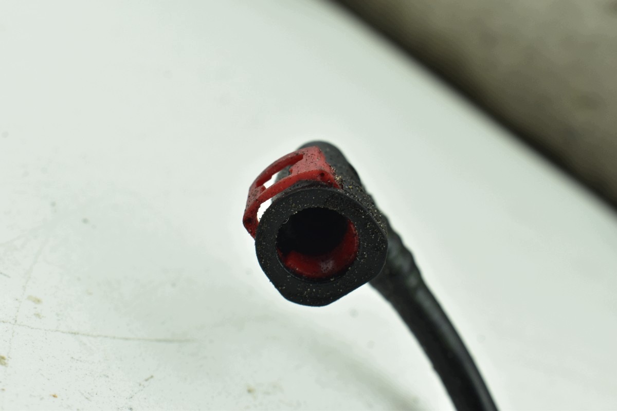 fuel line FORD TRANSIT 2.4 TDCI