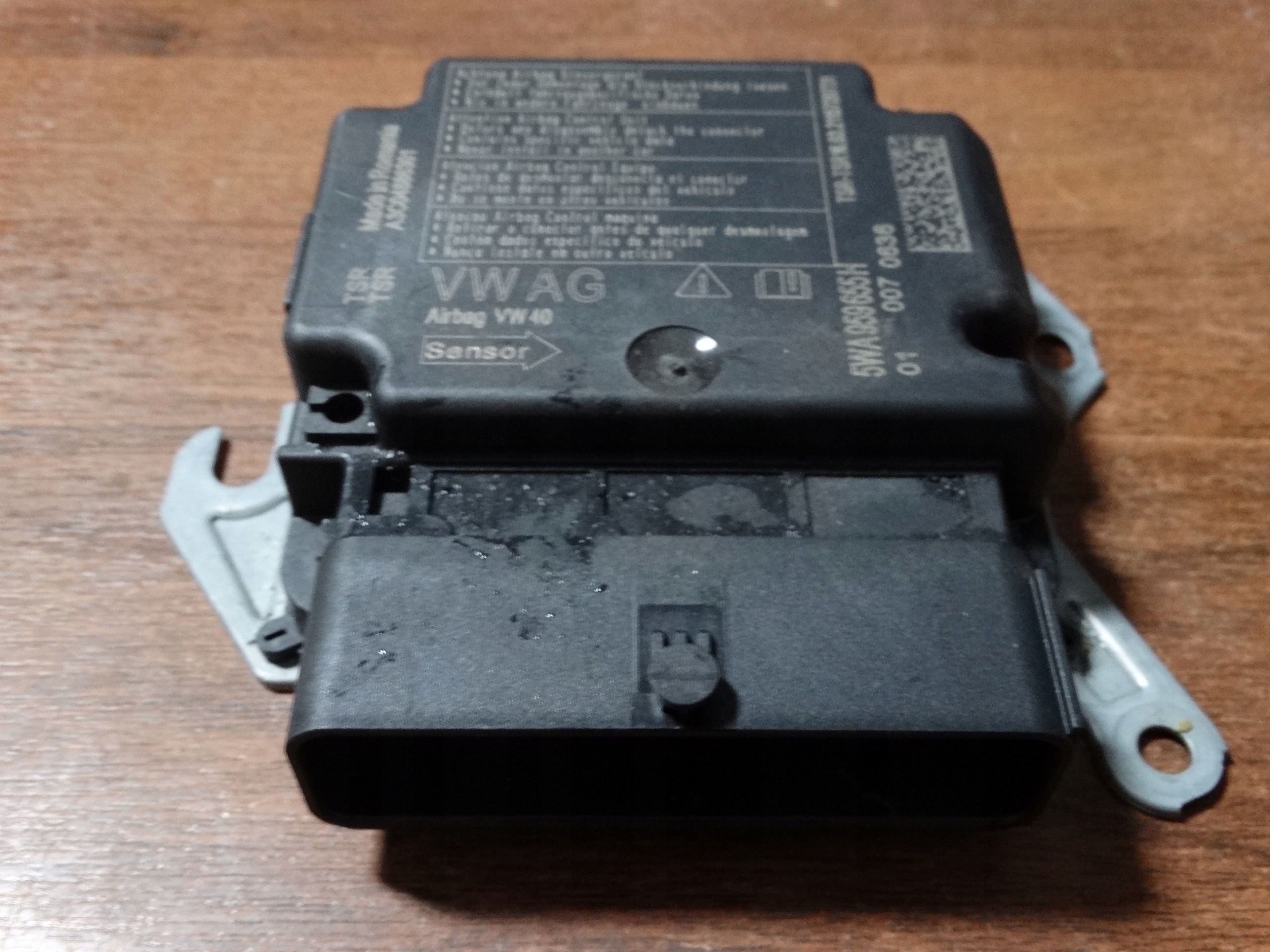 IDEALNY module control unit airbag VW 1 9