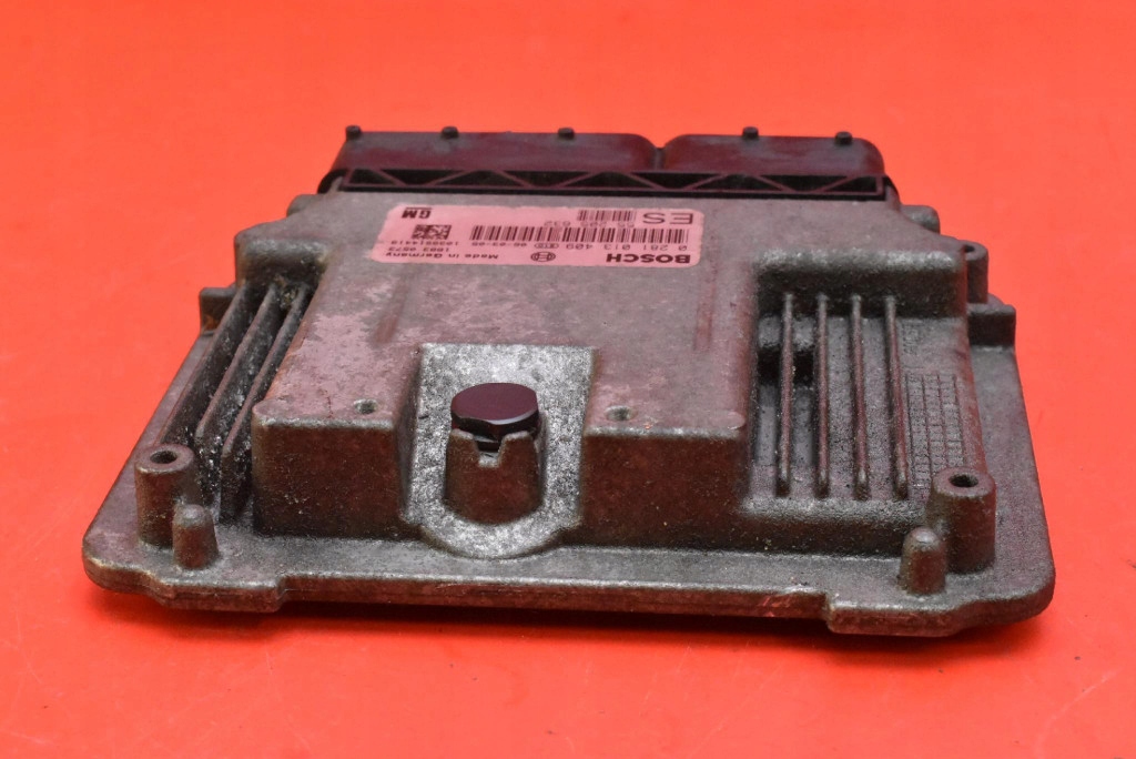 control unit computer of the engine 55205632 OPEL SIGNUM C 1.9 CDTI 150 KM 05-08