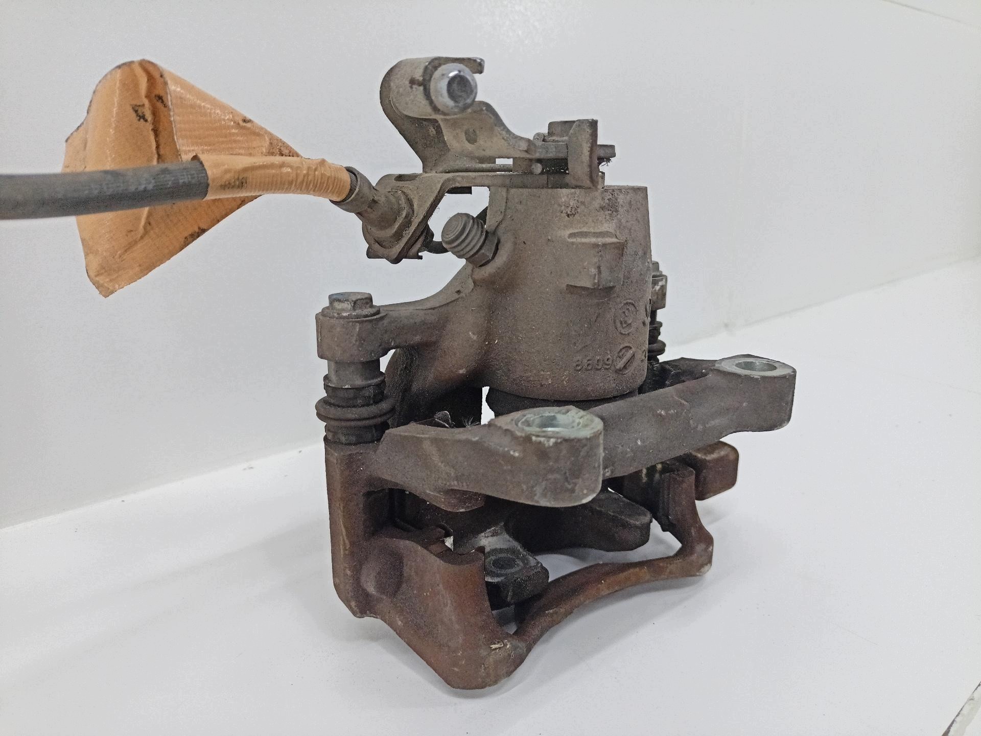 caliper brake rear part Volkswagen Golf 5 2008