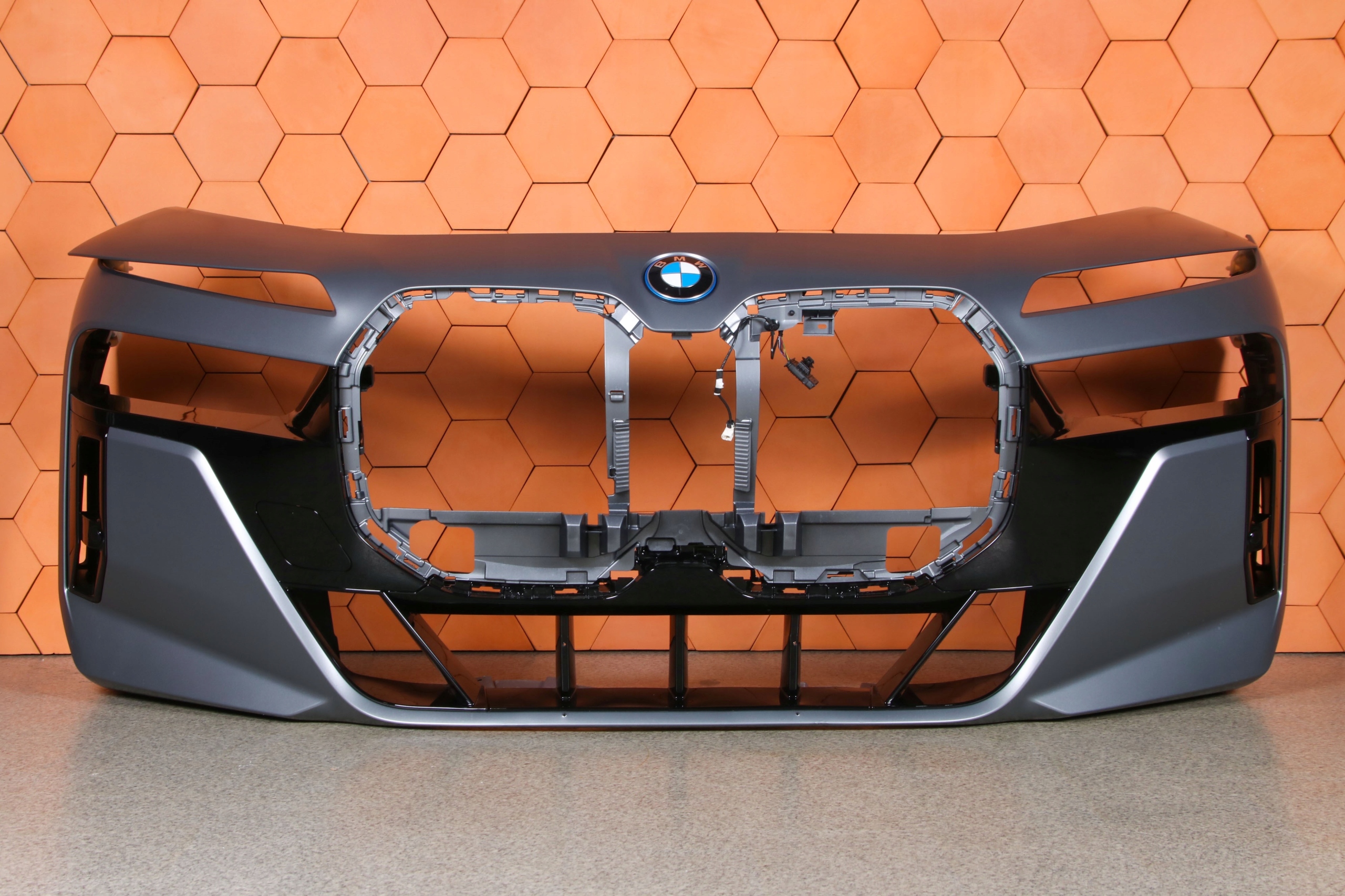 BMW 7 G70 i7 m-packet nárazník predok predný C5A