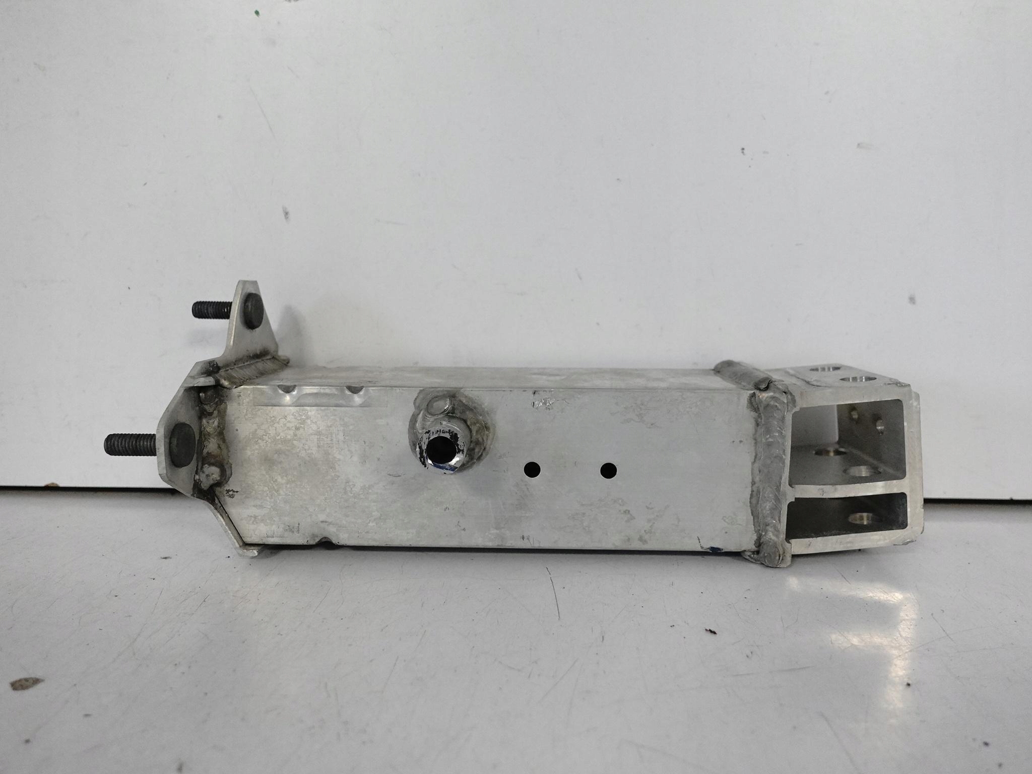 LEXUS LC LC500H LC500 URZ100 17- sider console tip tension belt left front