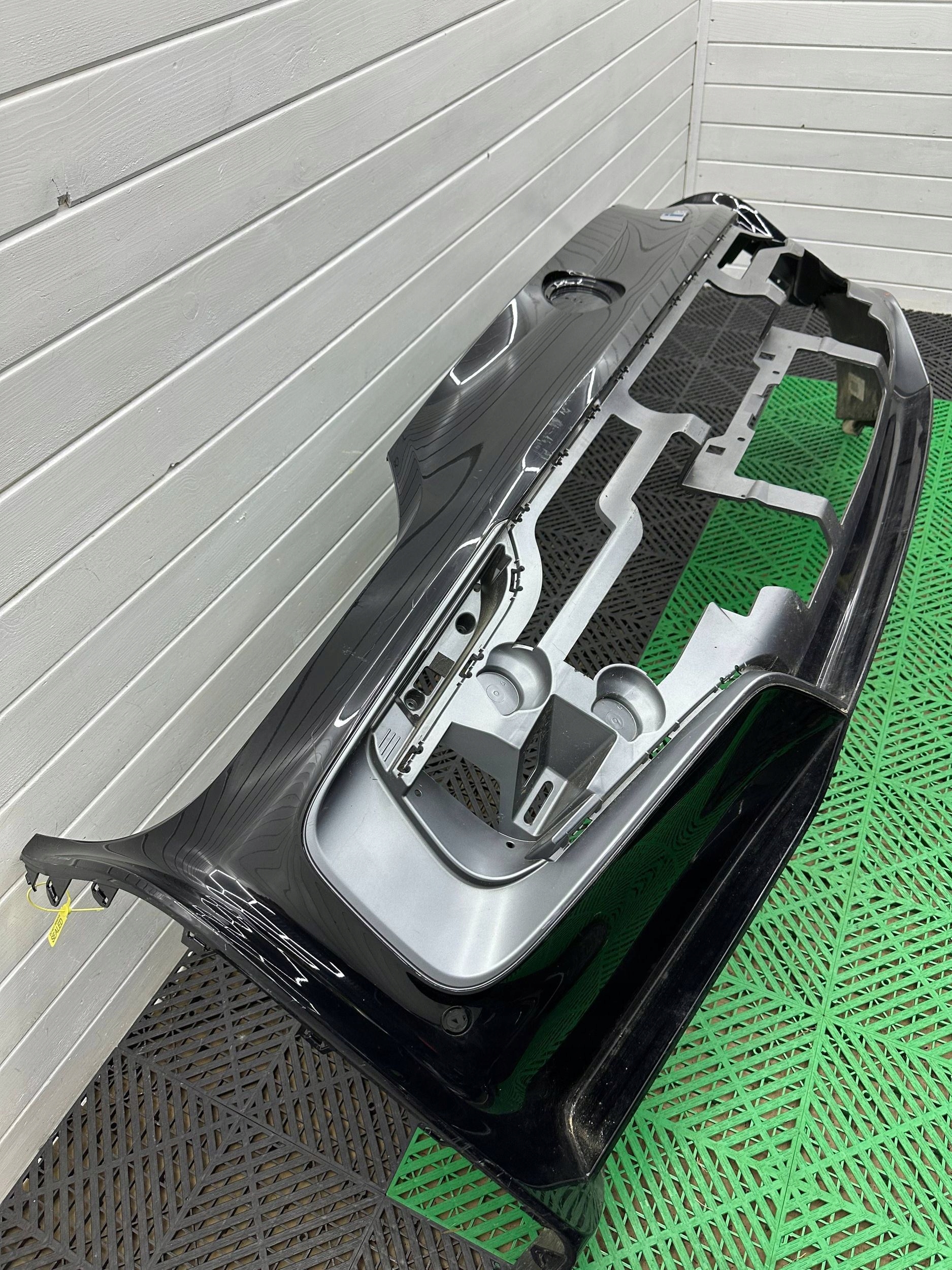 bumper rear rear part BMW i8 7336298