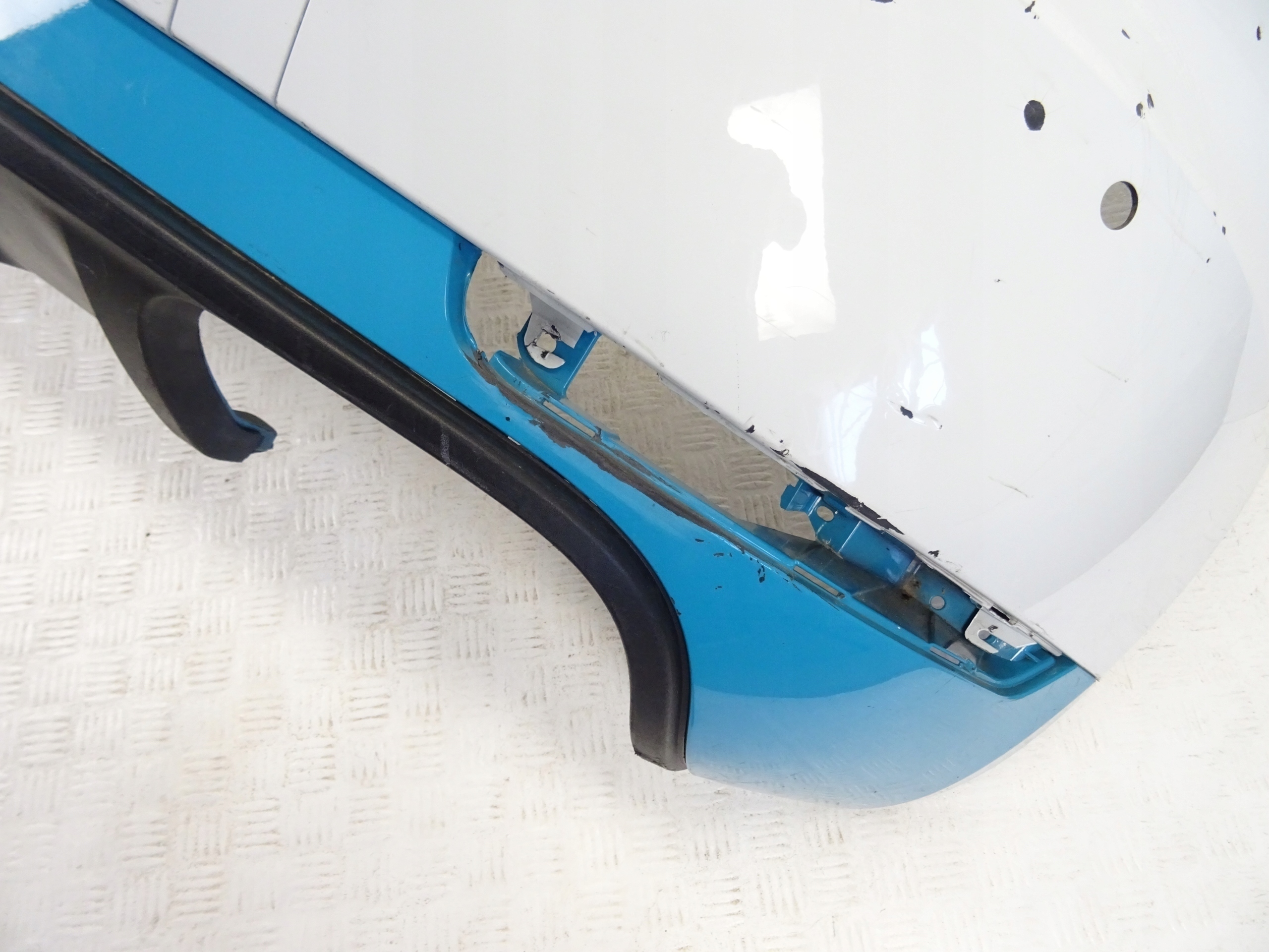 Porsche Macan S 95B bumper rear part rear | GetMotor 8TO