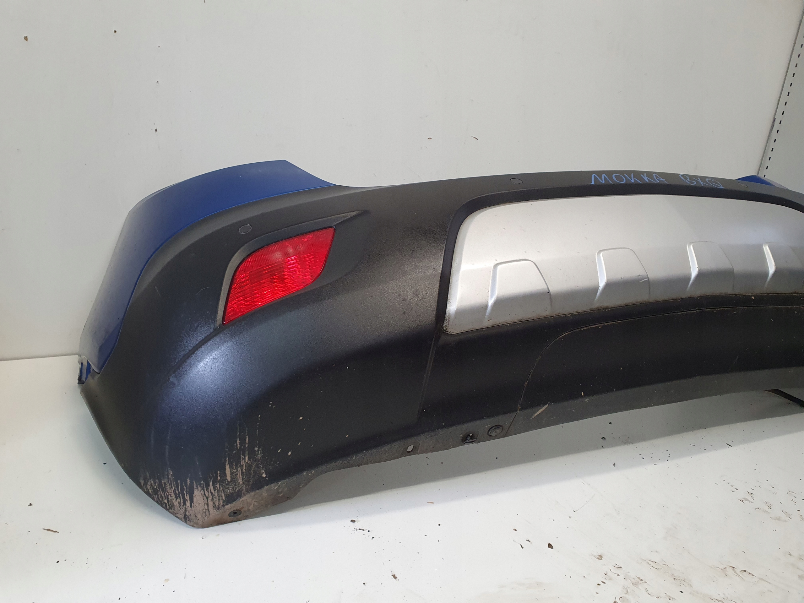 OPEL MOKKA Stoßstange heck hinten PDC BXQ