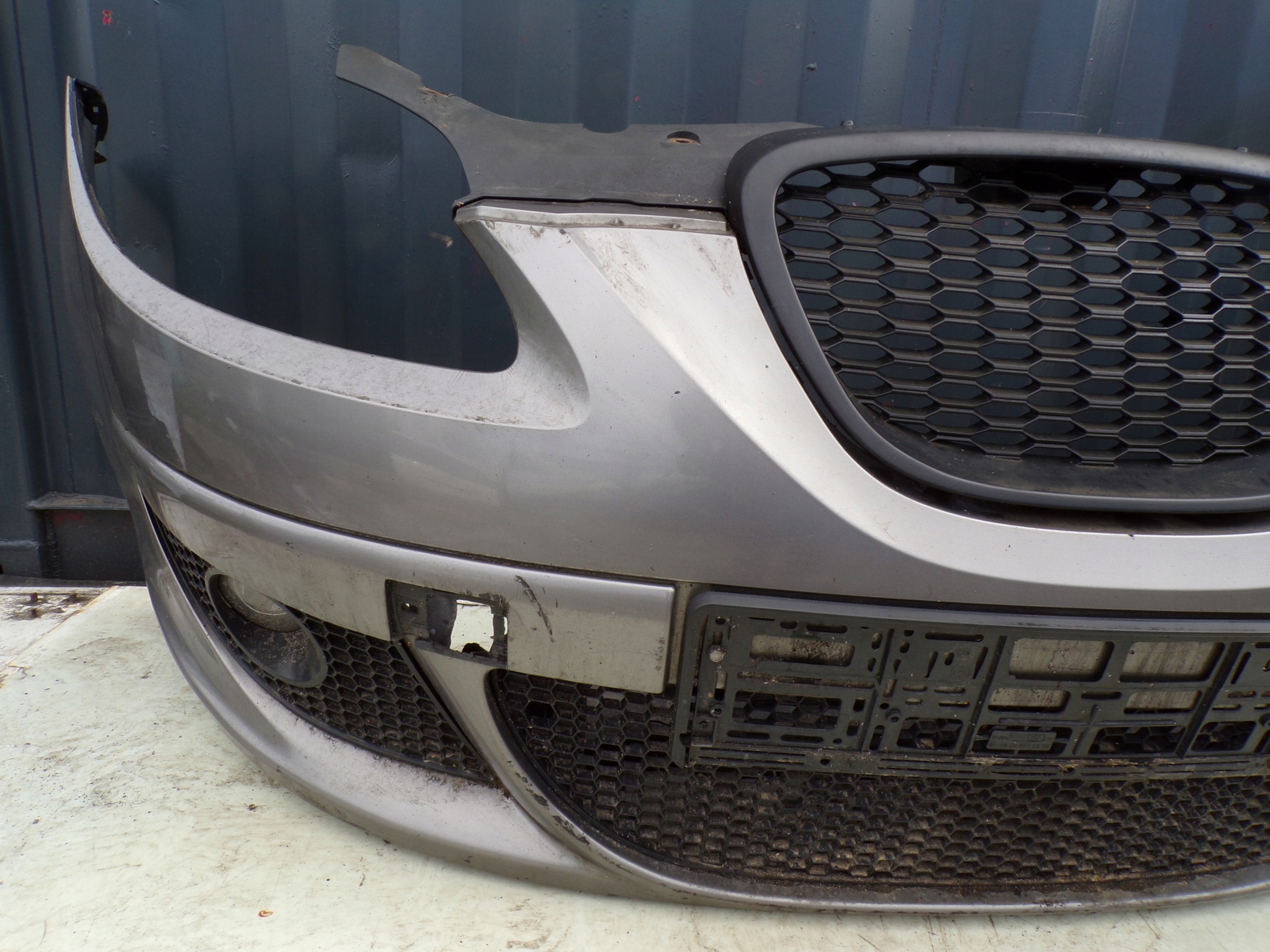 front bumper front SEAT TOLEDO 3 III (1)