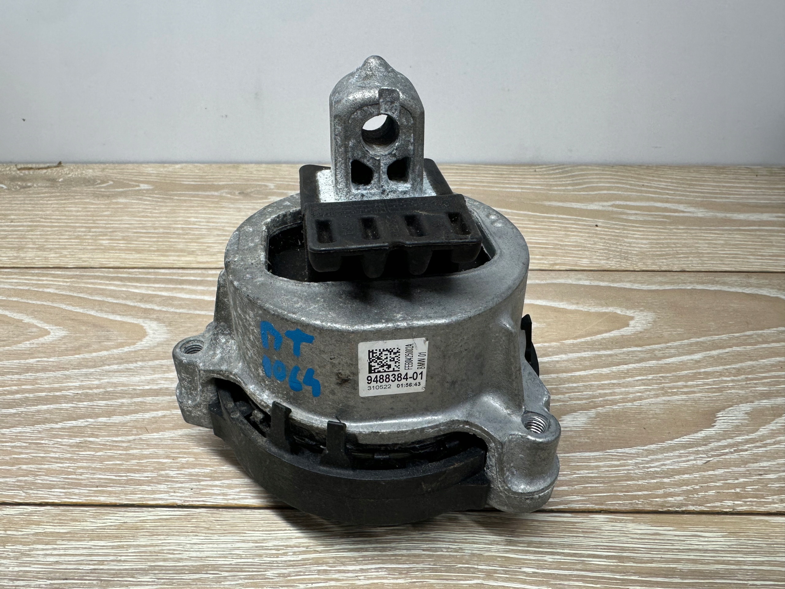 BMW G30 G31 G11 G32 engine mount right 9488384