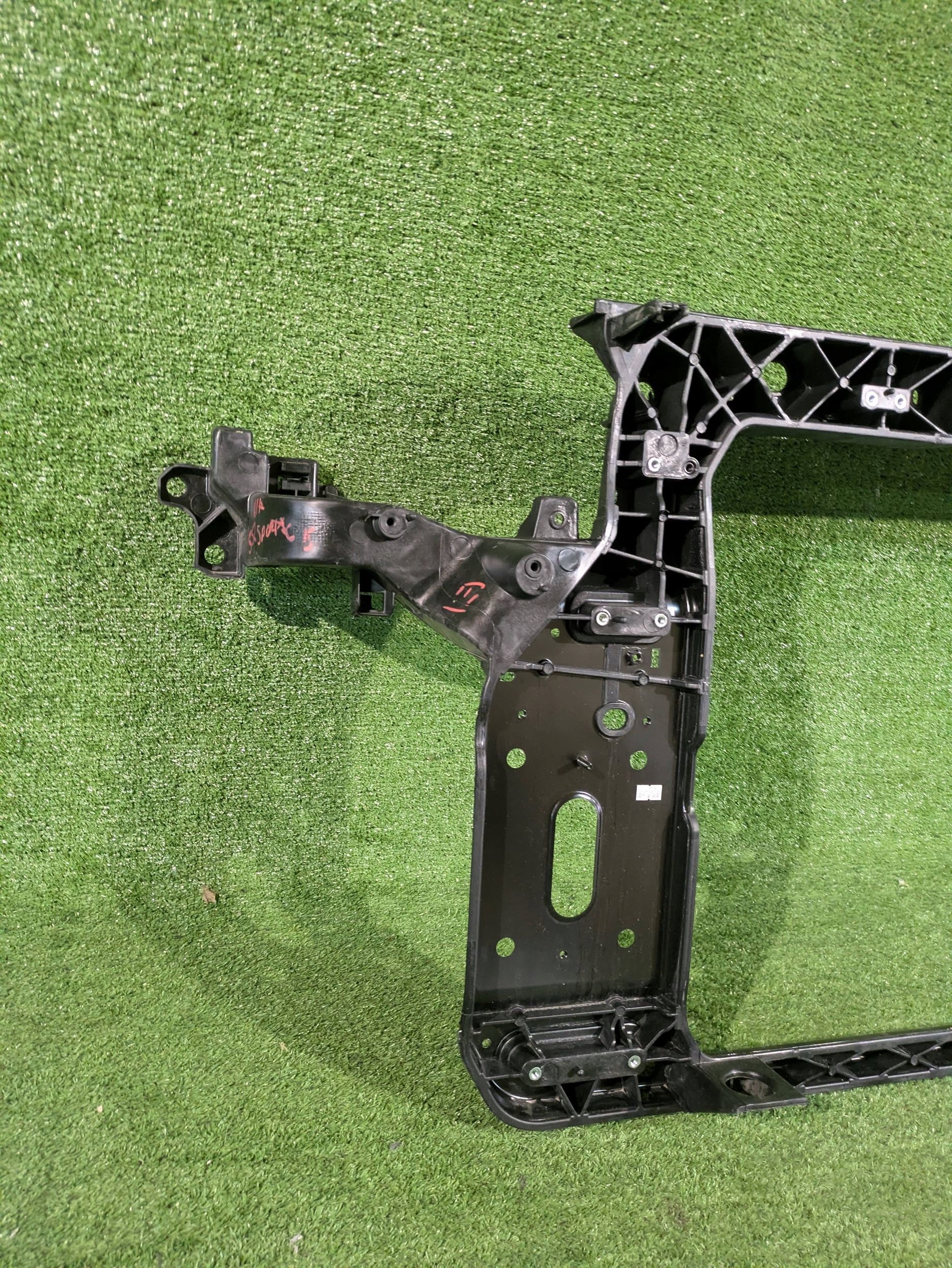support panel for radiators front pillar iron KIA SPORTAGE III NR.552