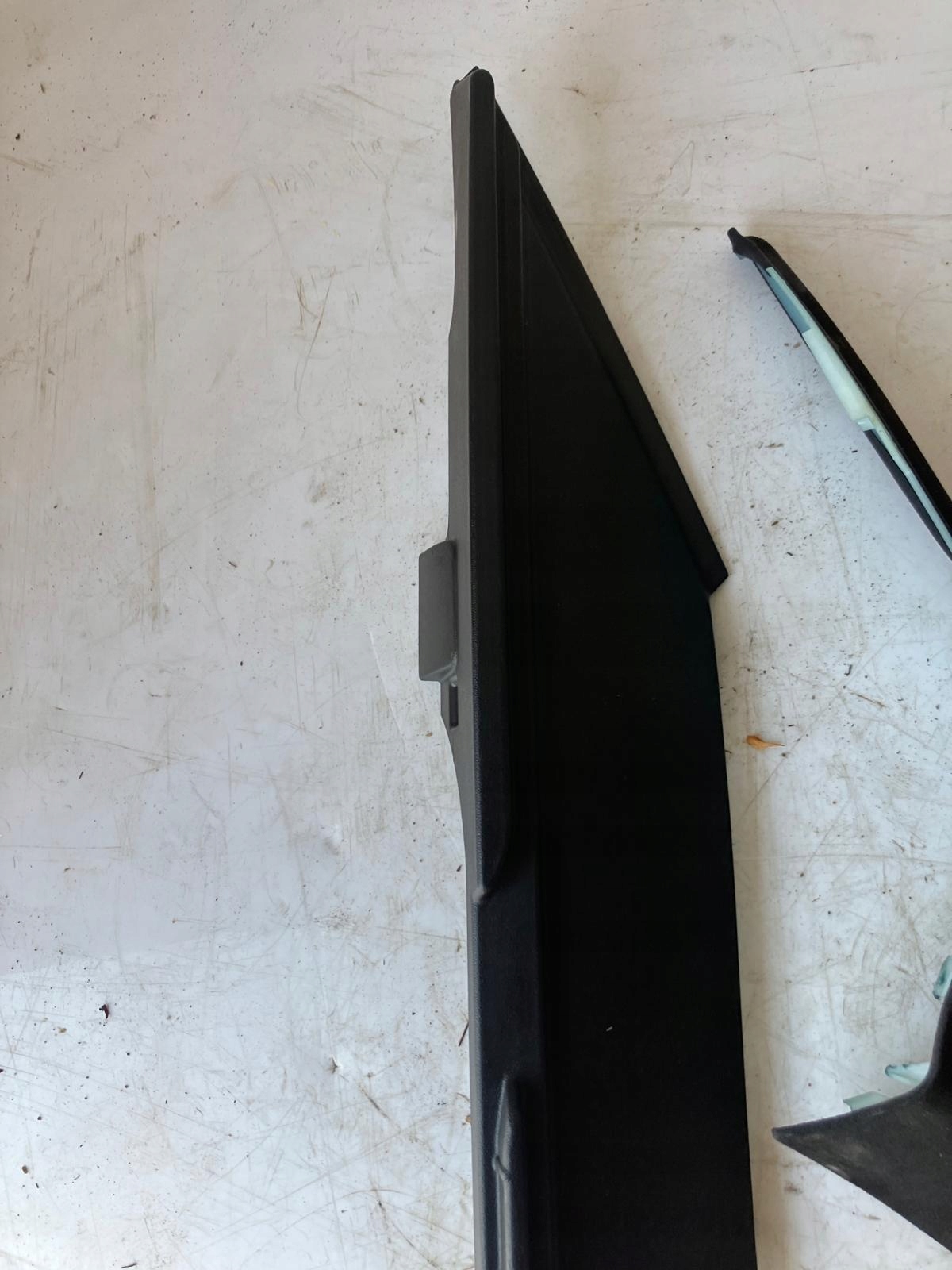 Blende Abdeckung SLUPKA links heck TESLA MODEL S 1007457-06