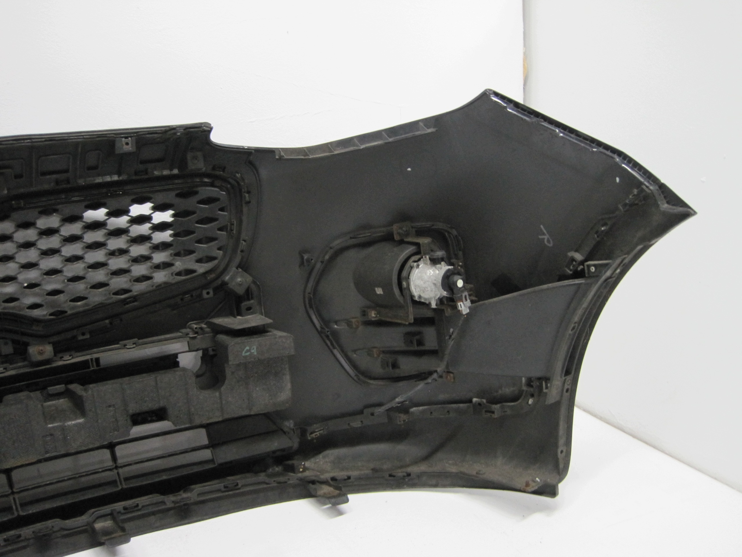 front bumper KIA SPORTAGE IV 17R front