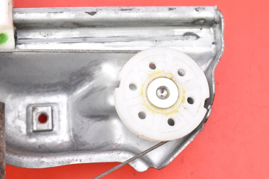 window regulator right rear part 13354550 OPEL MERIVA B 10-14