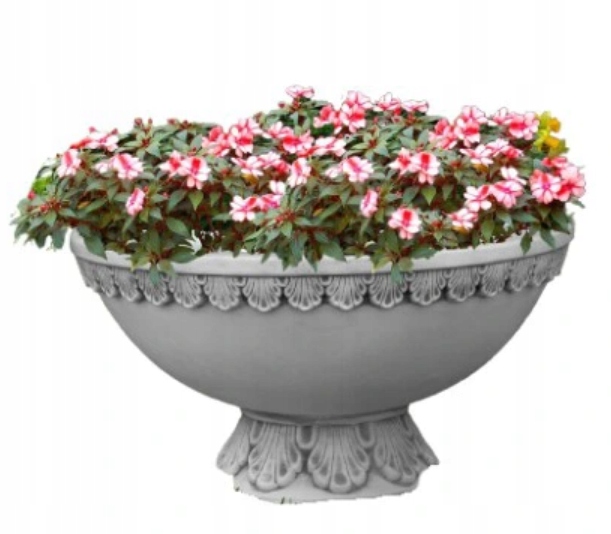 

Donica z betonu do ogrodu- figury betonowe misa