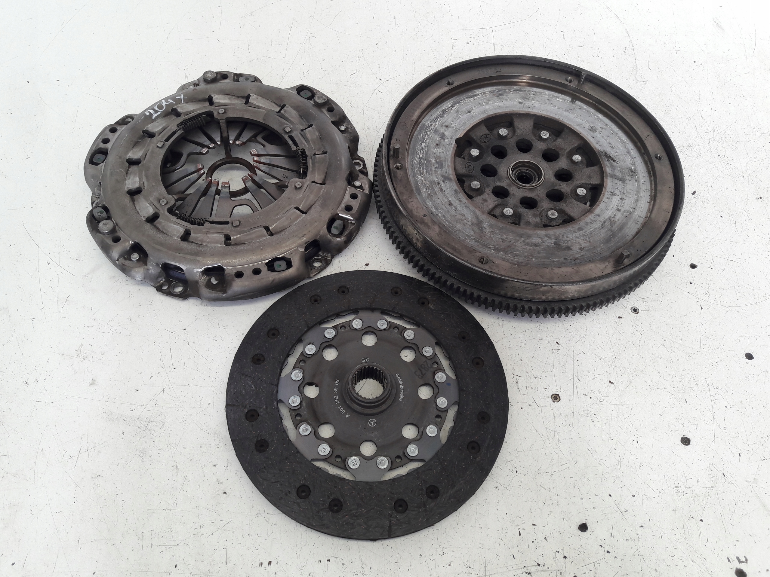 wheel flywheel kpl 6460302505 W204