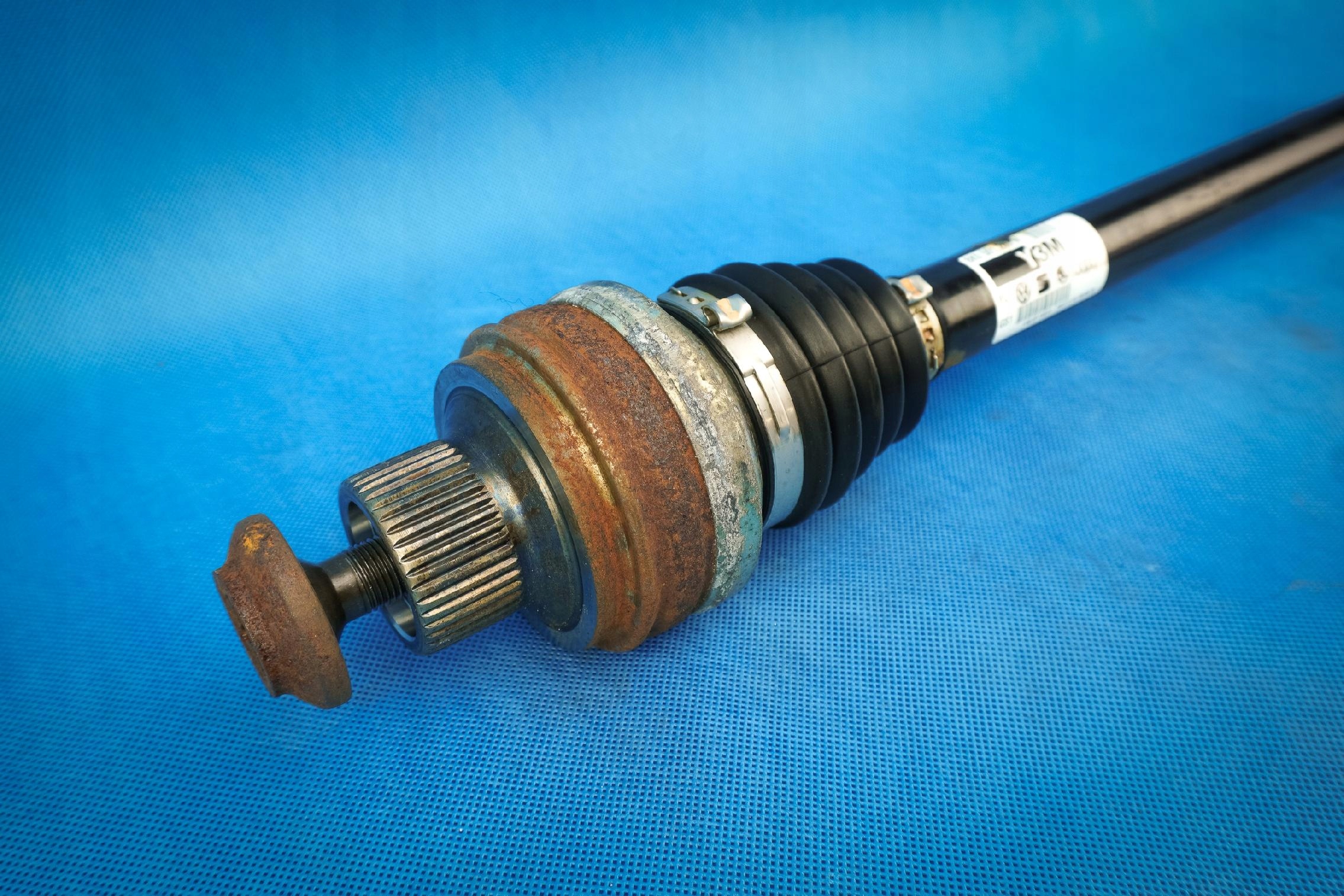 semi-axis rear Audi A4 8K A5 8T 8K0501203M