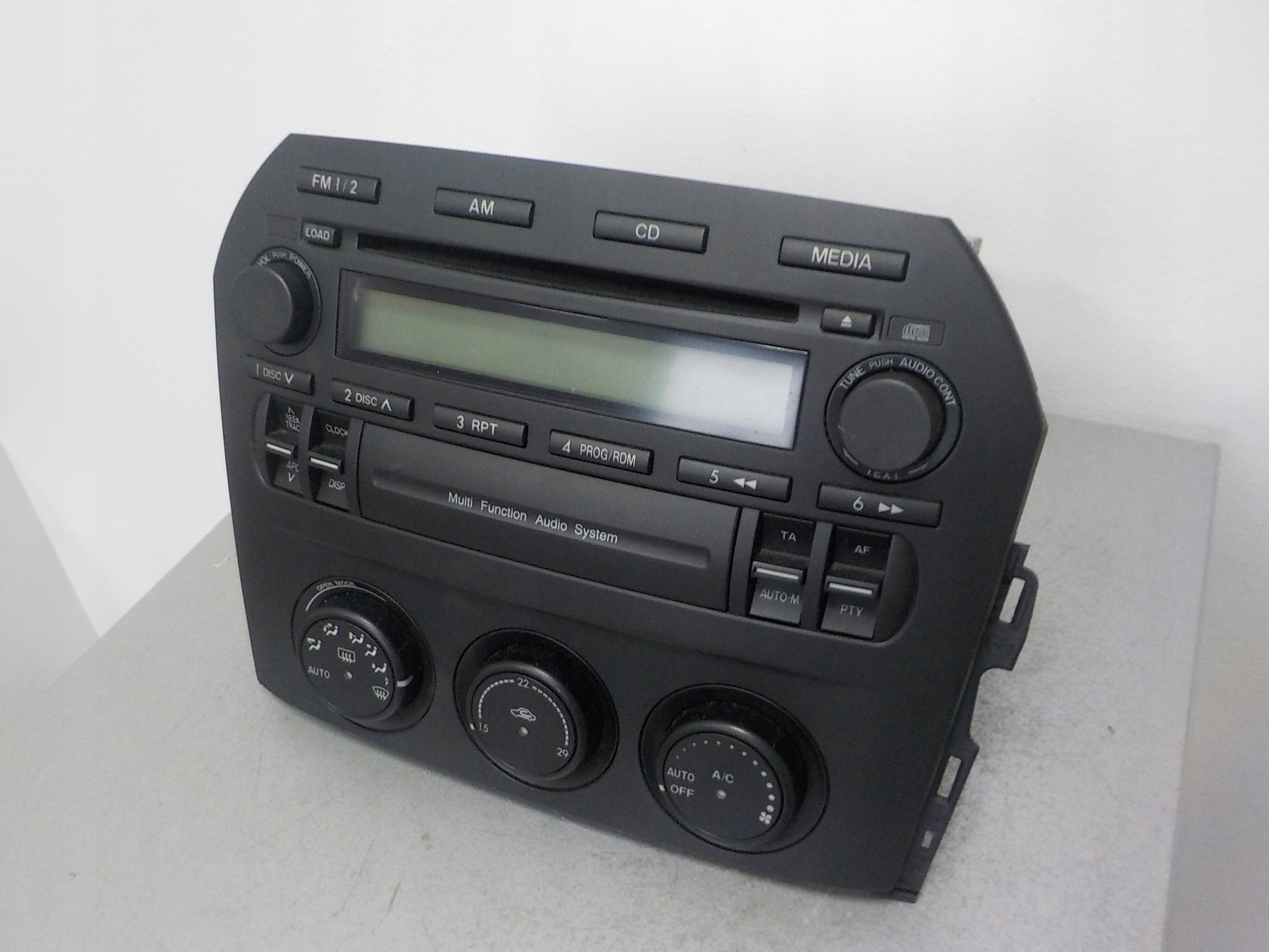 MAZDA MX-5 RADIO FABRYCZNE NG3166AR0