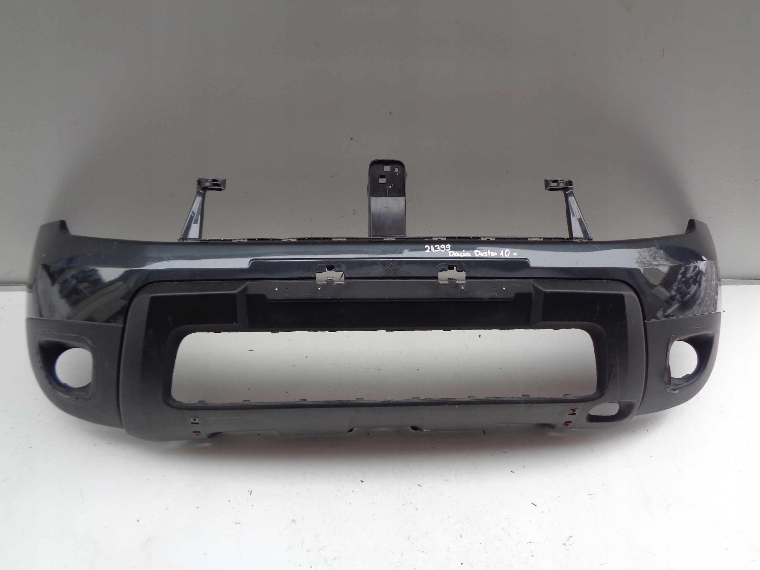 FRONTSTOSSSTANGE DACIA DUSTER 10- NR 24399