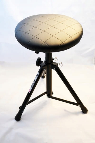 Akmuz T-7 bicí stolička