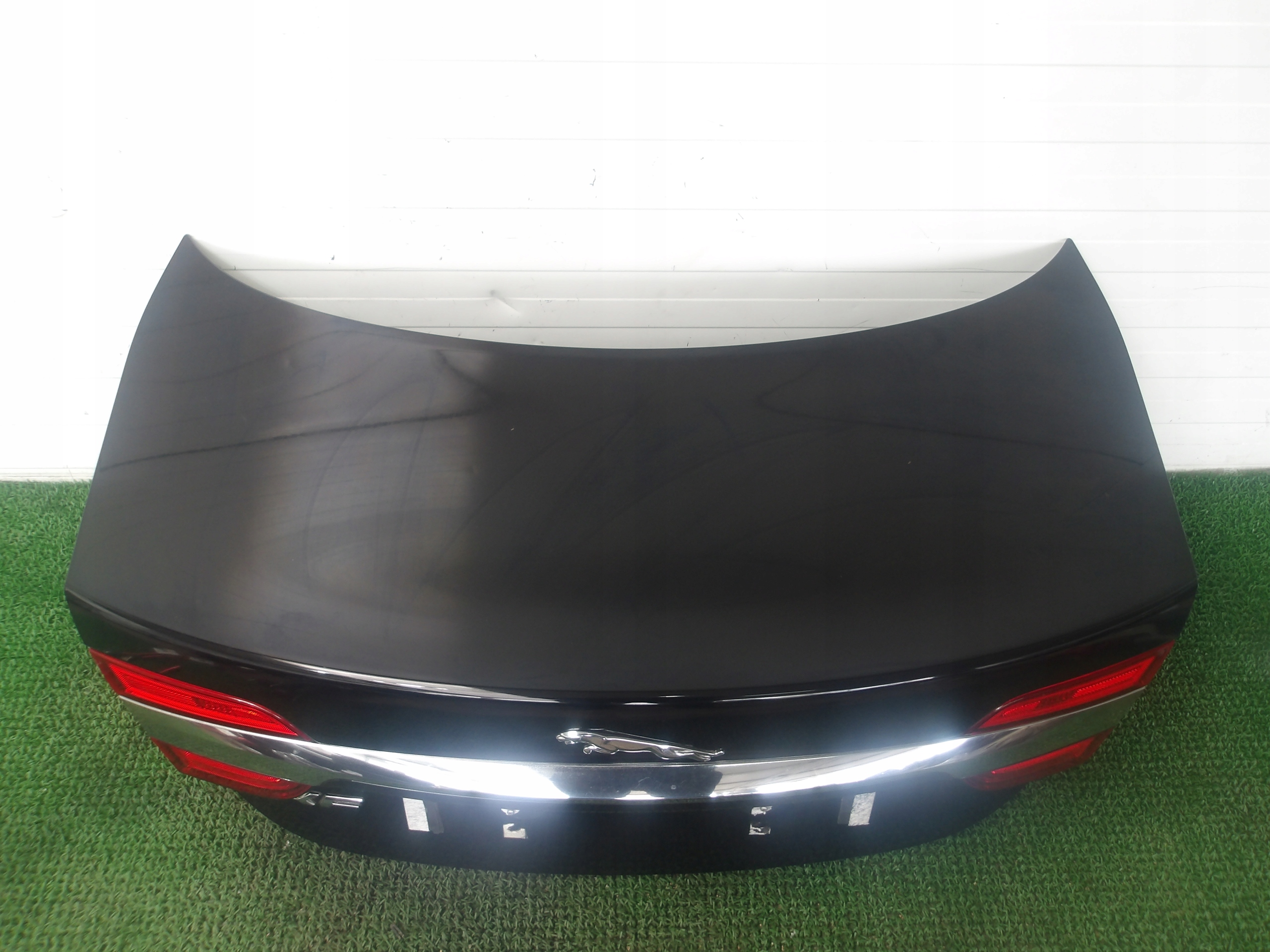 JAGUAR XF X250 LIFT 11-15 boot doors rear part colour PEC