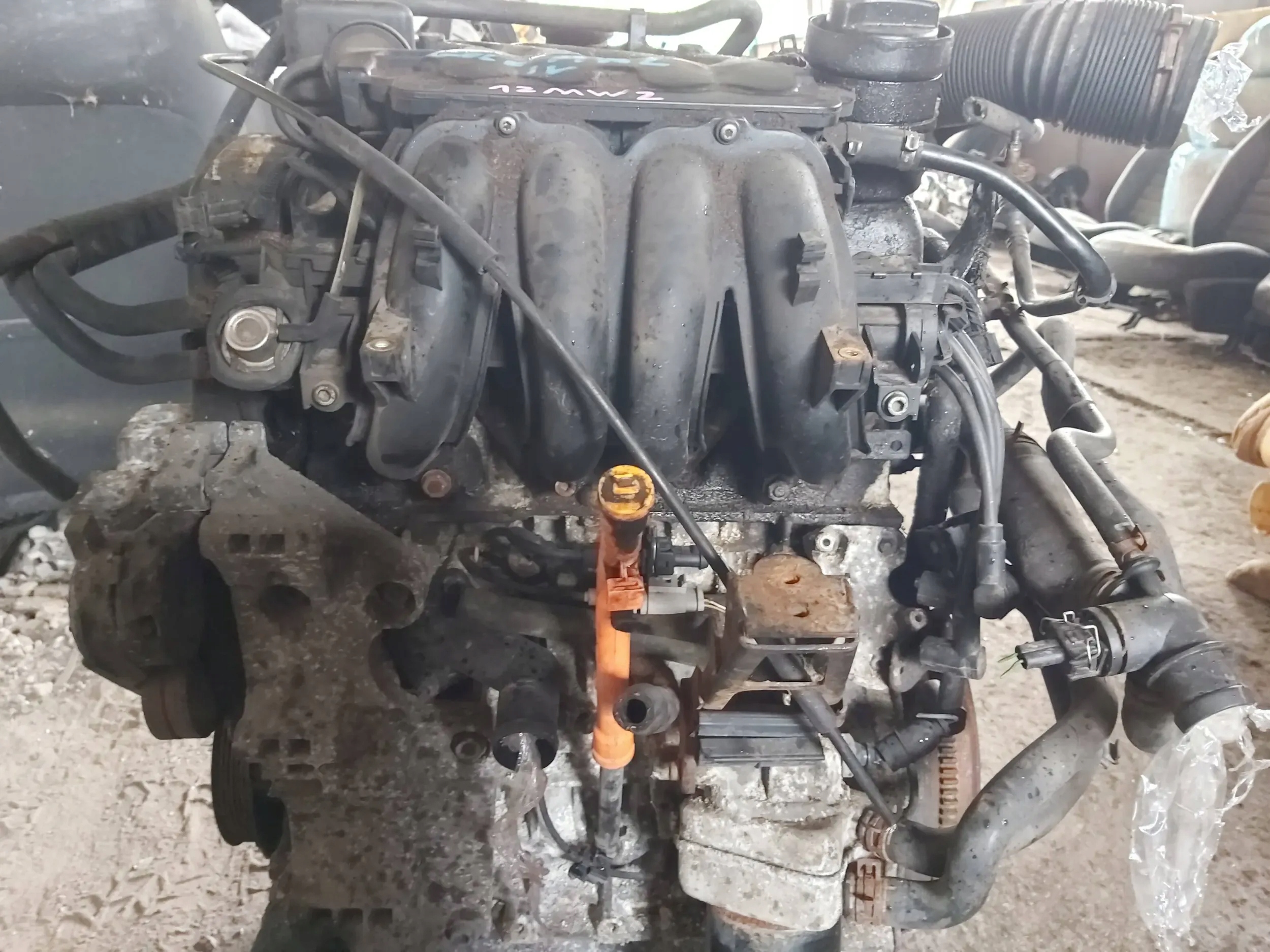 Двигатель vw SKODA seat LEON Audi A3 1.6 8V SR akl