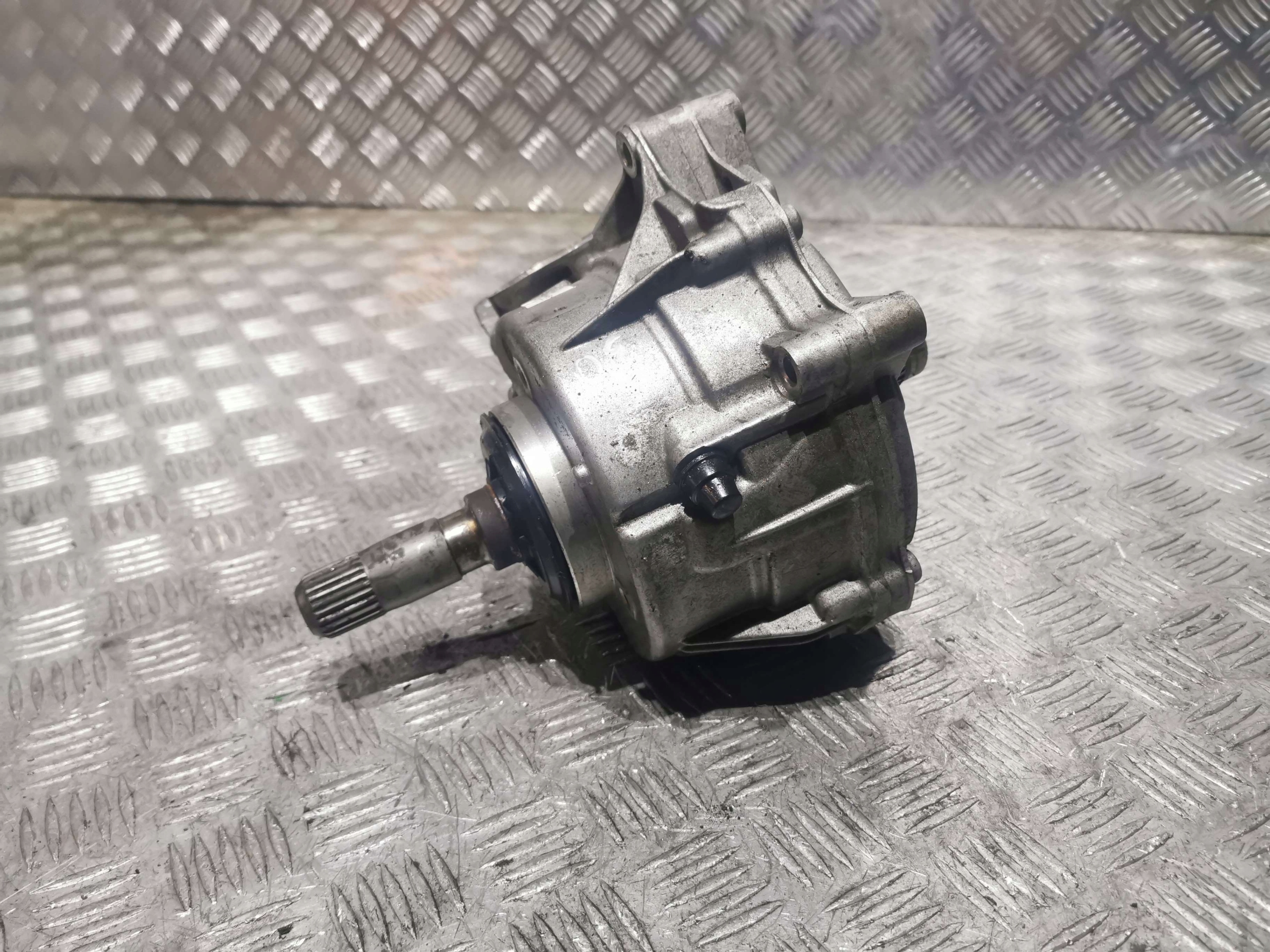 15- 0cj409431d - Редуктор differ Audi Q5 80A 15-0cj409431d