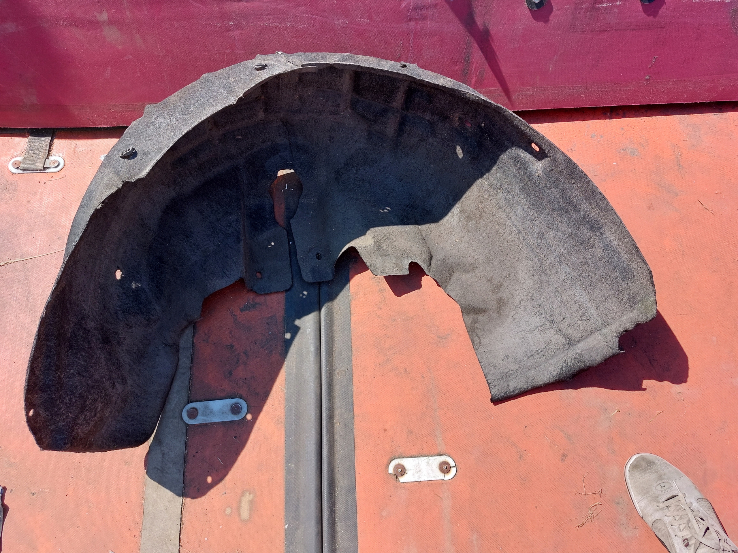 mudguard right rear part AUDI A4 B8 sedan