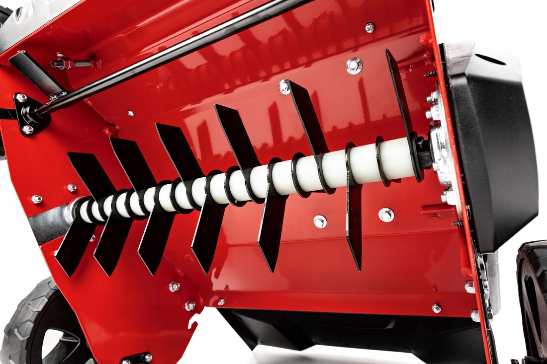 MOCNY AERATOR WERTYKULATOR SPALINOWY DO TRAWY CEDRUS WR01 3w1 2 WAŁKI XXXL Rodzaj aerator wertykulator