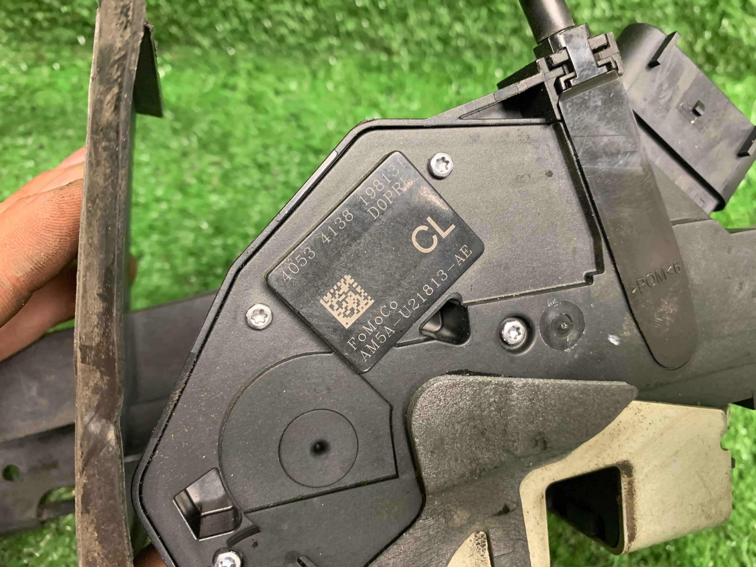 FORD C-MAX MK3 lock door left front AM5A-U21813-AE