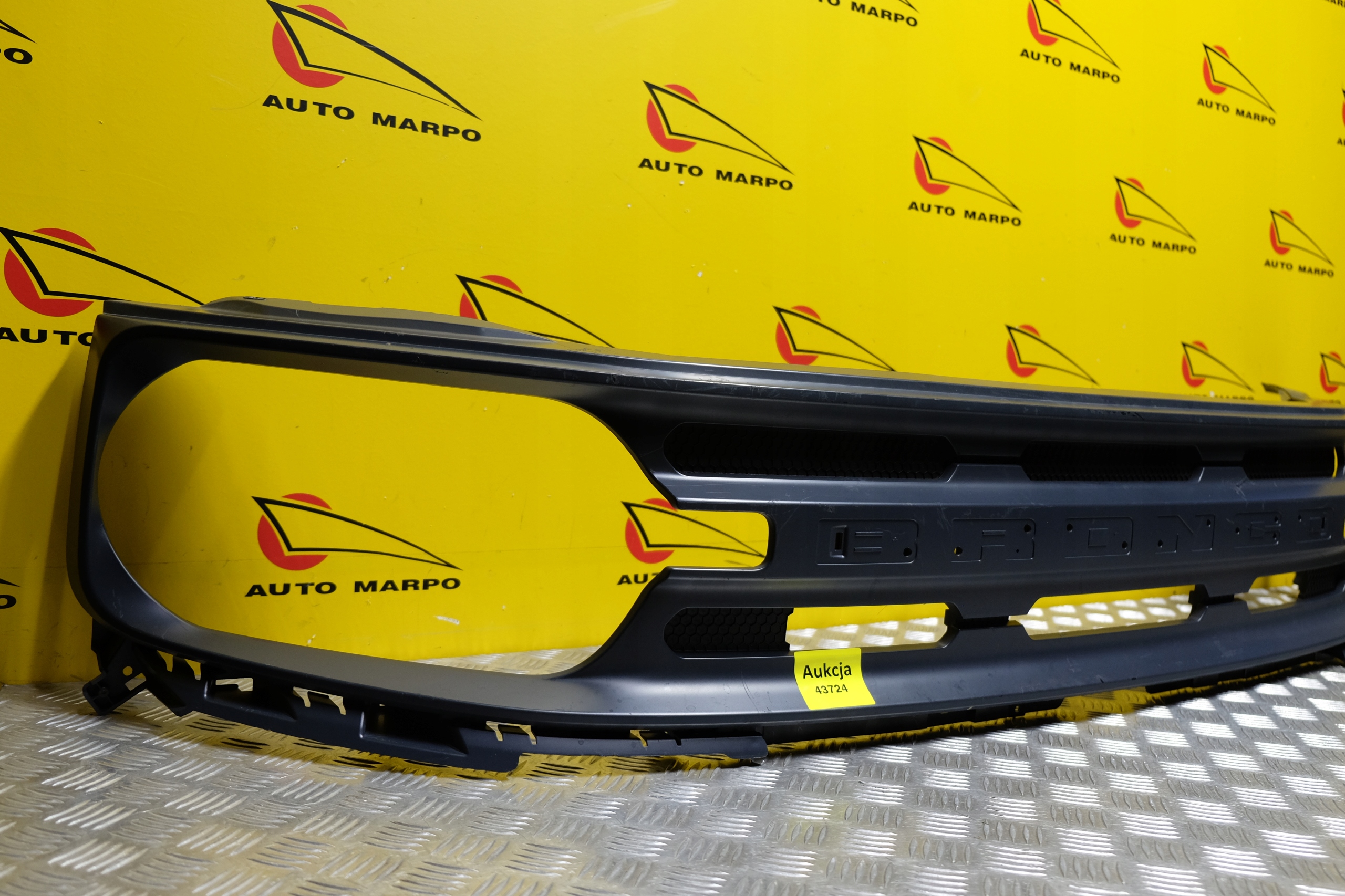 FORD BRONCO SPORT 2021 2022 GRILL ATRAPA PRZÓD USA Typ samochodu 4x4/SUV Samochody osobowe