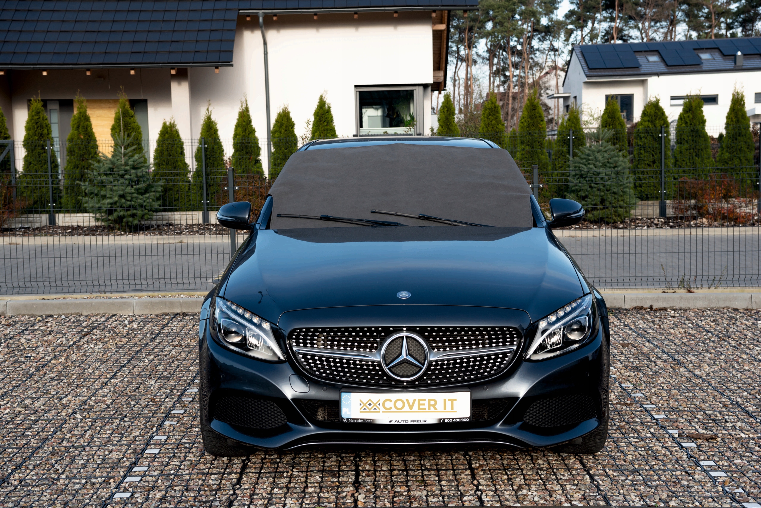 MATA ANTYSZRONOWA OSŁONA PRZECIWSZRONOWA POKROWIEC NA SZYBE AUTA ZESTAW XL Producent inny