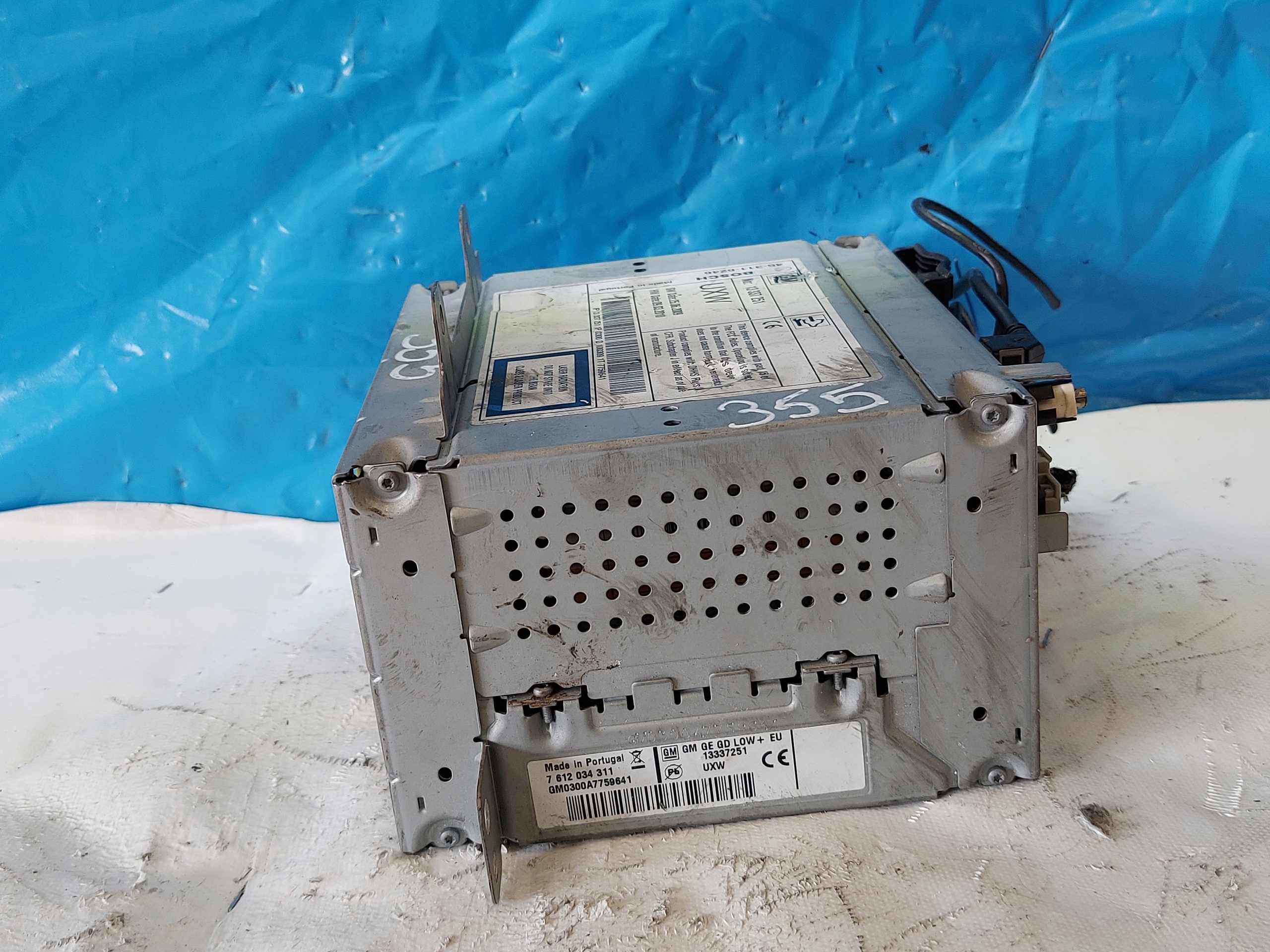 RADIO EKRAN INSIGNIA A 13337251