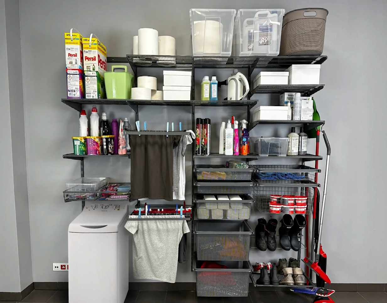 System regałowy Integri SZYNA PIONOWA MONTAŻOWA pojedyncz WLS 1000 1m BIAŁA Głębokość mebla 1 cm