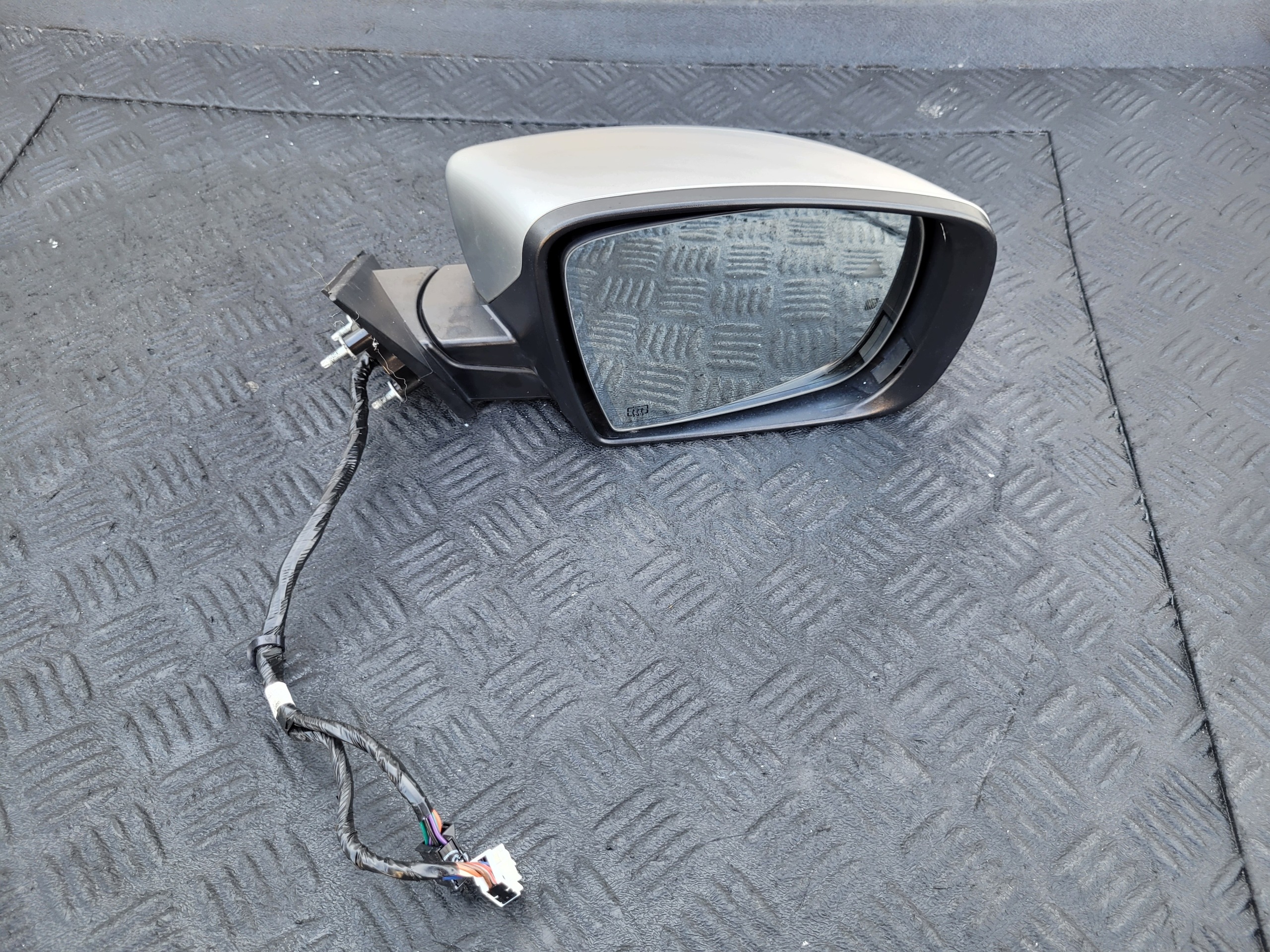 mirror right 9+9 18 PIN CHRYSLER 300C II LANCIA THEMA PDM