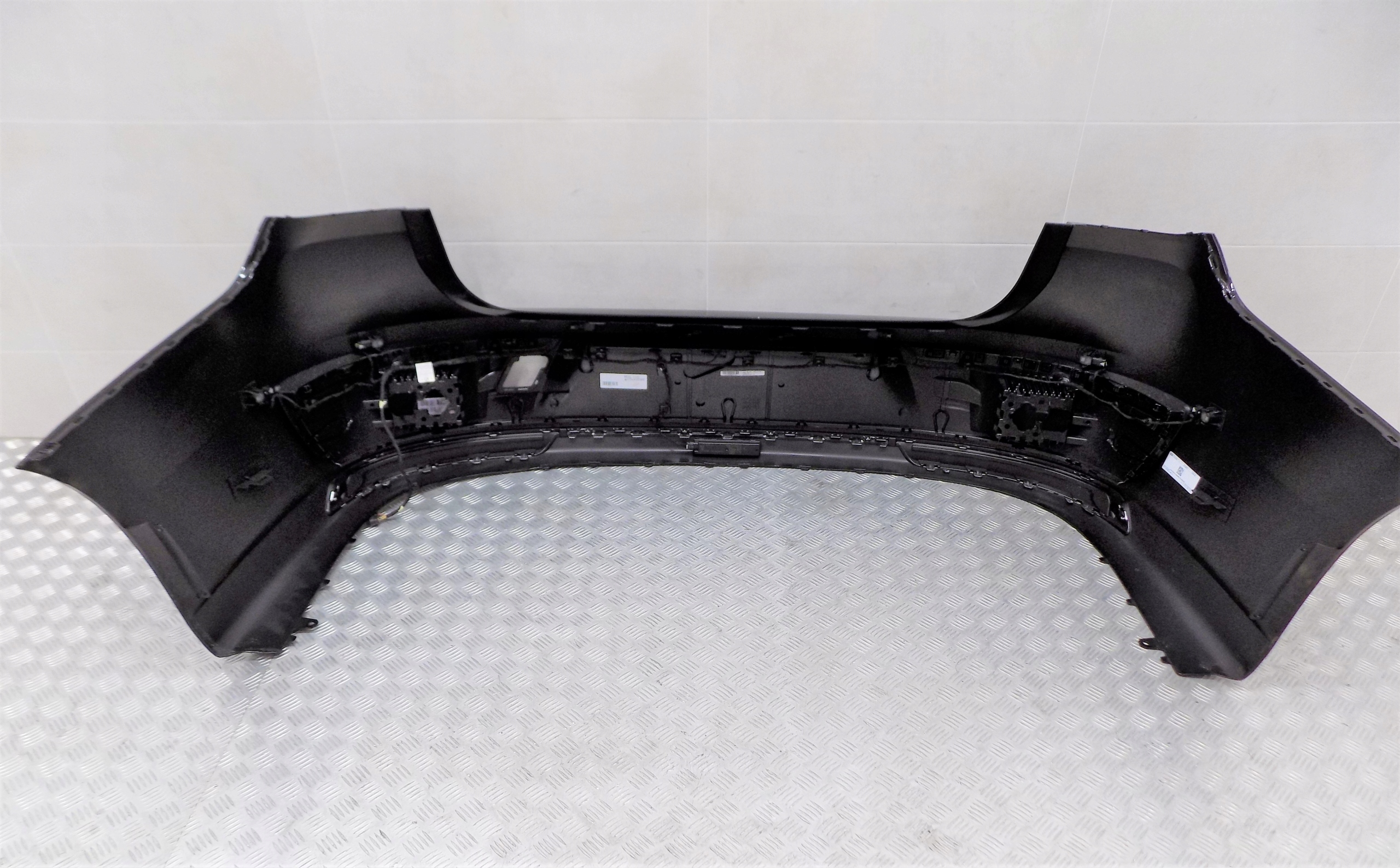 BMW 7 G70 bumper rear rear part 6 PDC 475