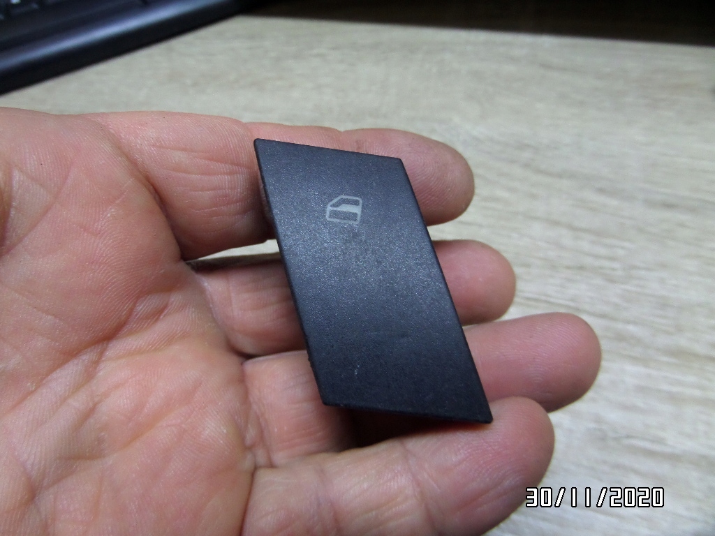 switch lifting windows SEAT IBIZA III 6L095