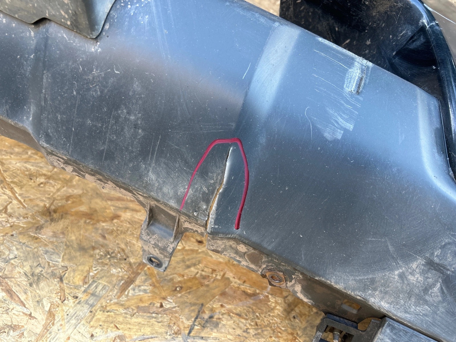 bumper front front washers Nissan Navara D40 Pathfinder R51