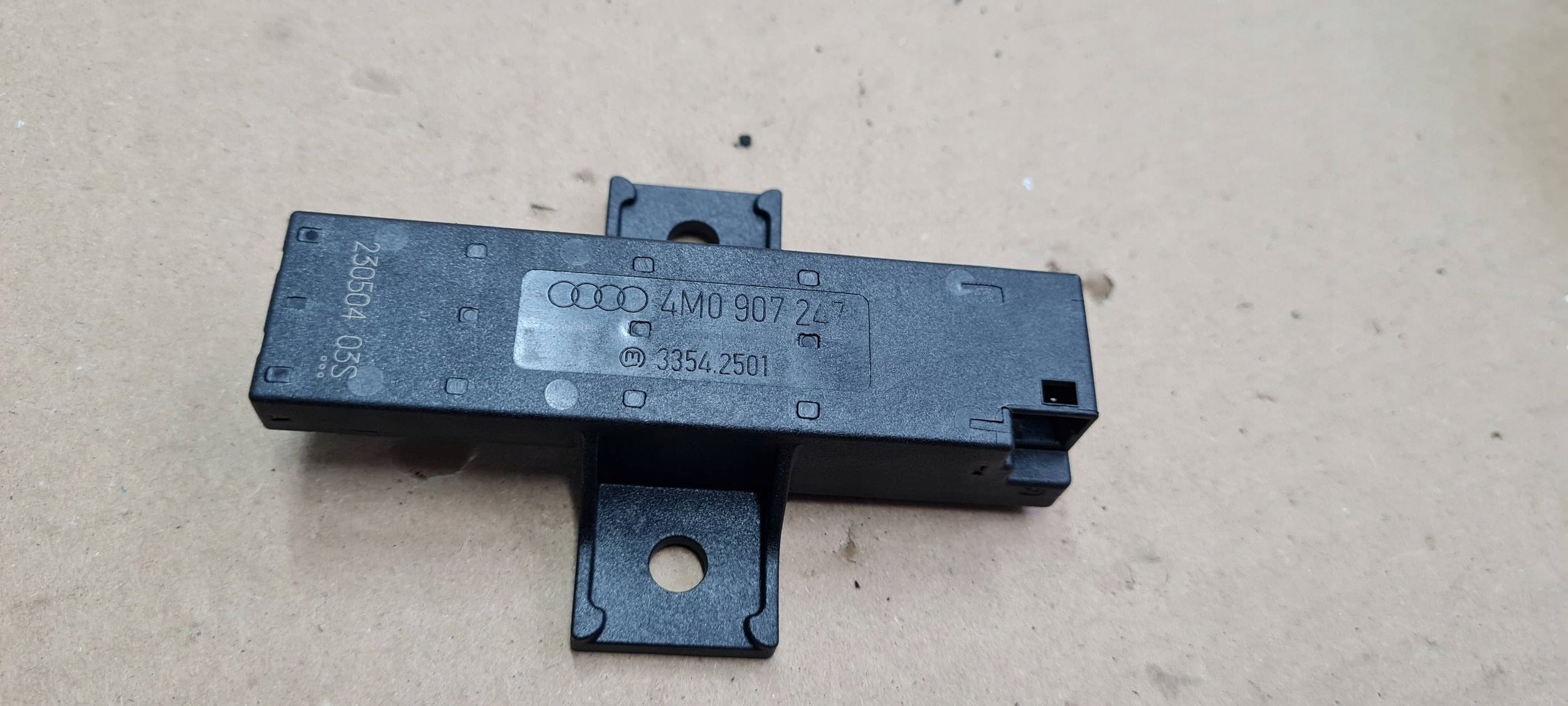 A6 C8 4K module control unit ANTENY KEYLESS 4M0907247 A4 B9 8W Q5 Q7 4M A7 4K