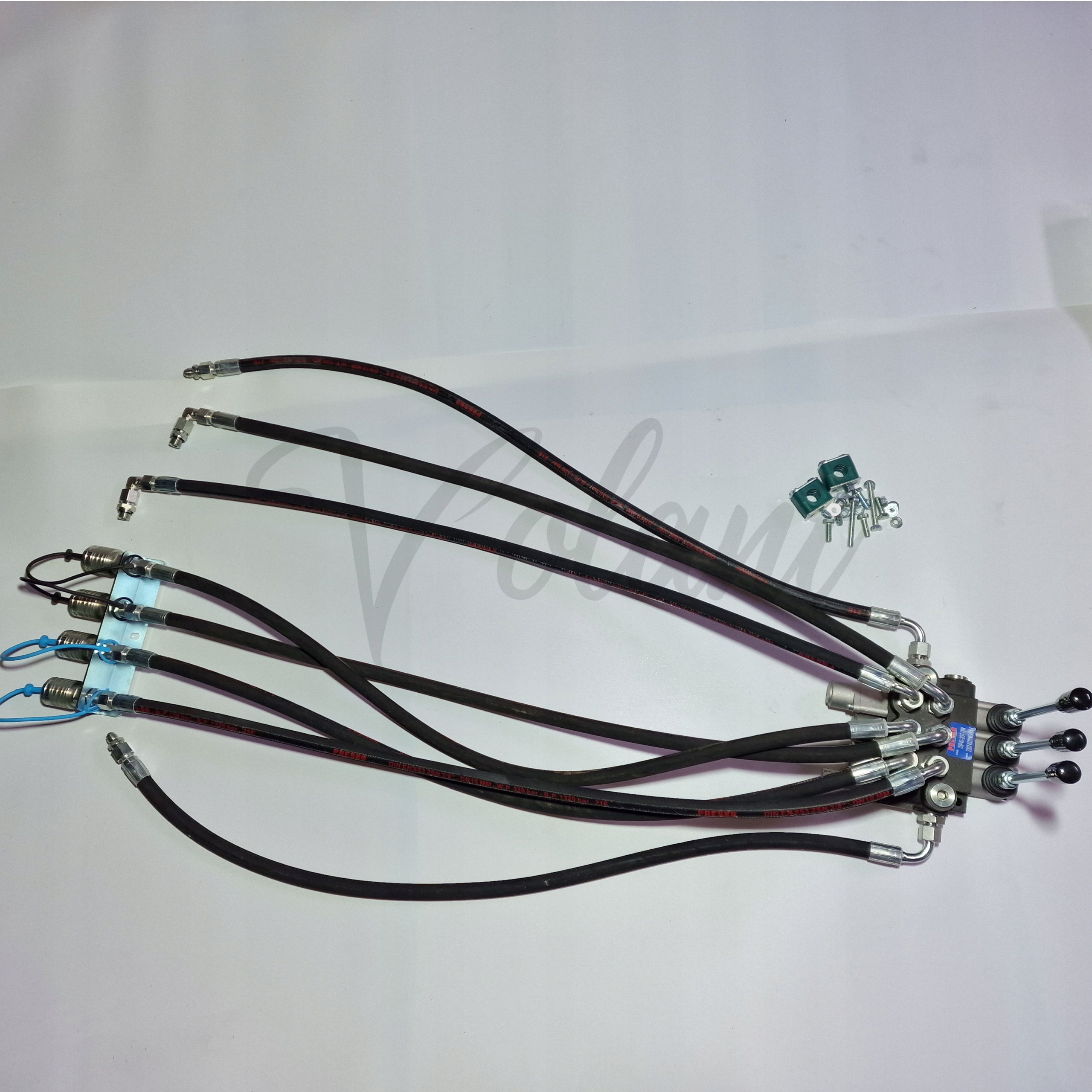 3-SEKČNÍ Rozdělovač MF255 Ursus 3512 Vnější 3 Hydraulické Sekce