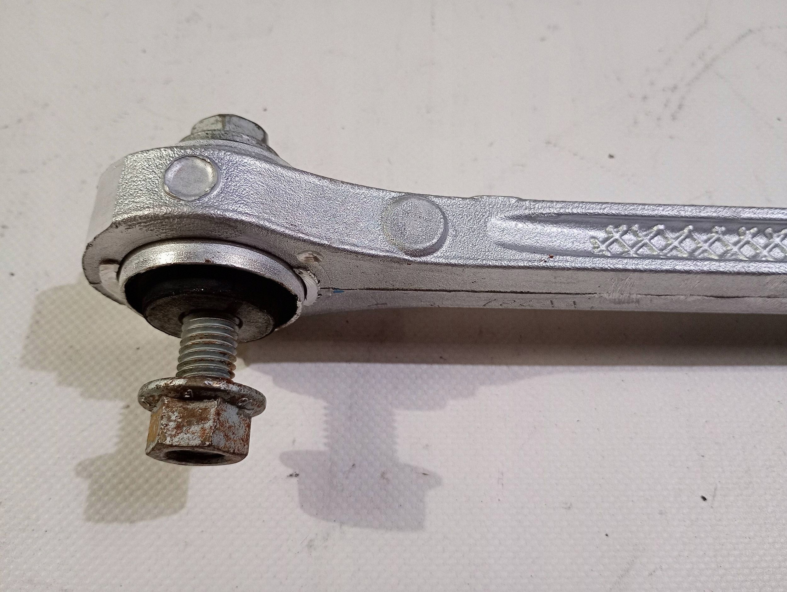 arm rear part rear right left Dodge Challenger Charger 2015