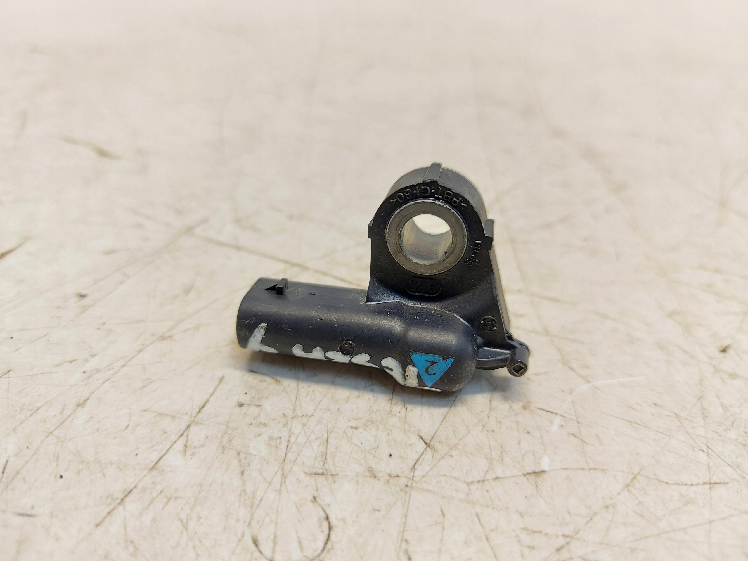 TESLA MODEL Y 2022r Crashsensor Drucksensor 1473444-00-B-JLK012
