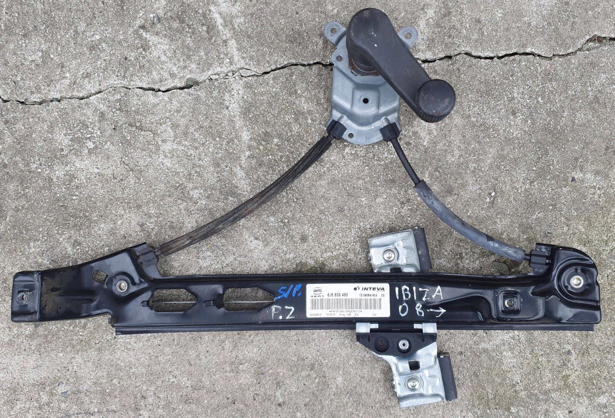 Seat Ibiza IV 4 6J8 window regulator right rear part