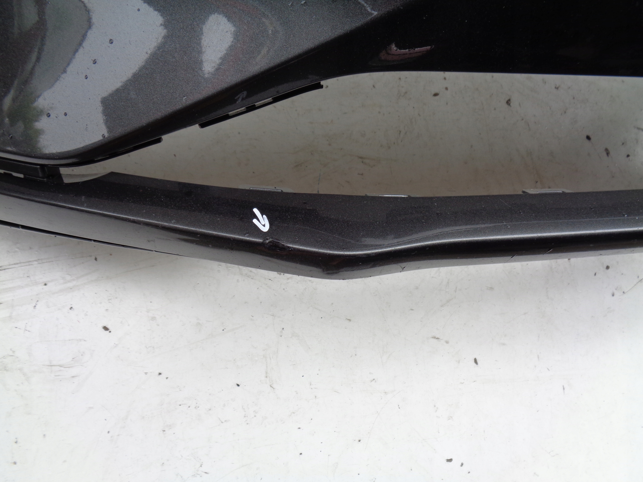 Frontstoßstange FORD FOCUS MK4 18- NR 35437