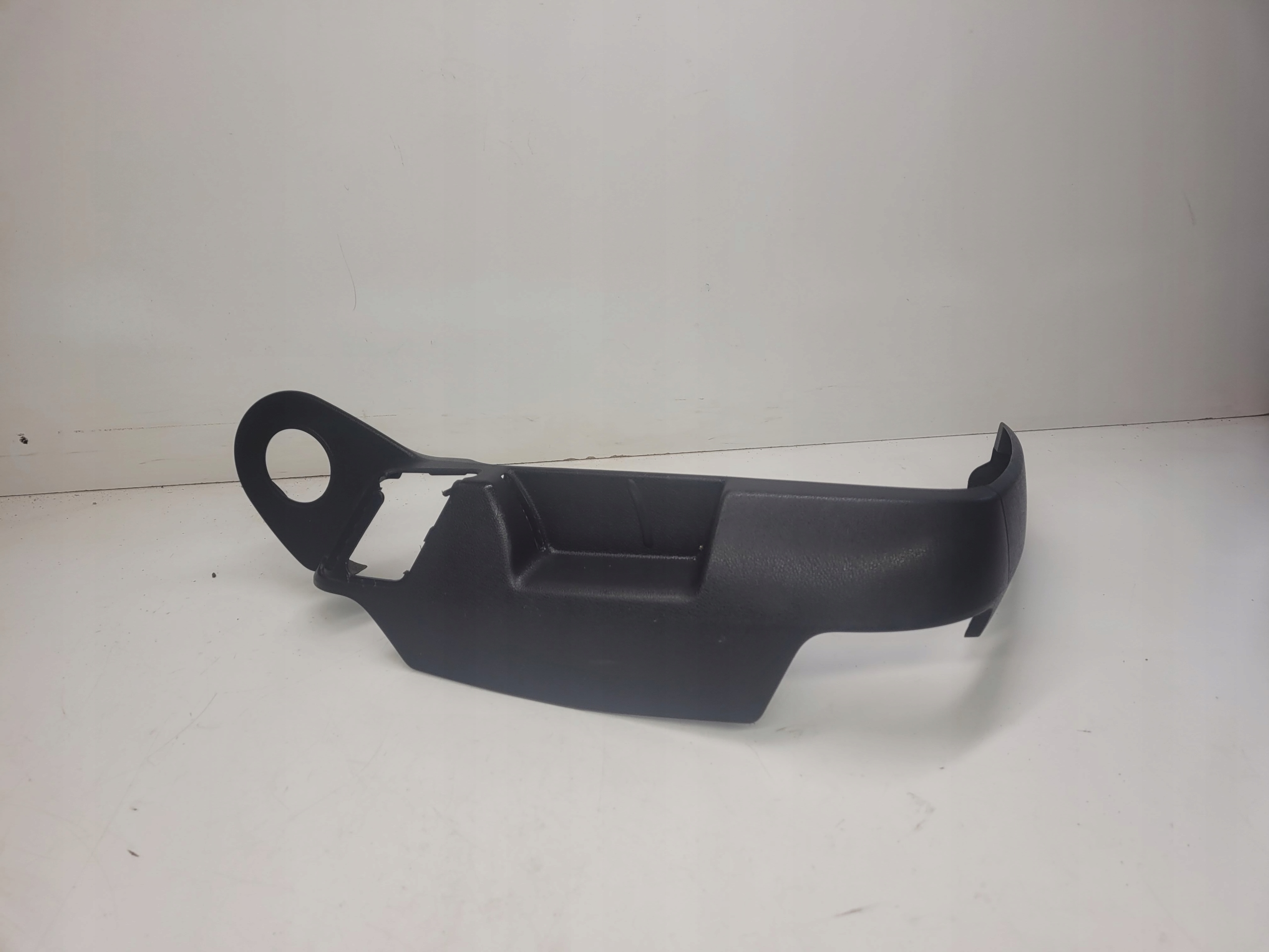 BLENDE ABDECKUNG VERSCHLUSSSTOPFEN SITZ RECHTS AUDI Q7 4L 4L0881326