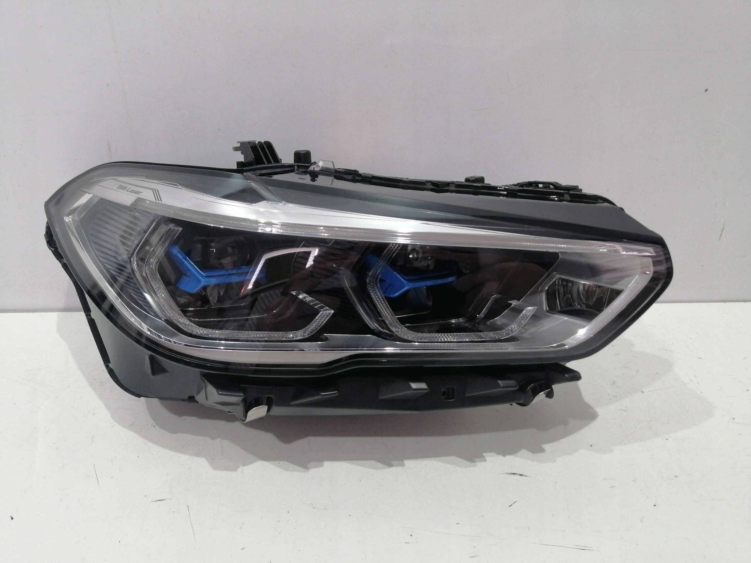 Фара правая BMW X5 G05 led 6156