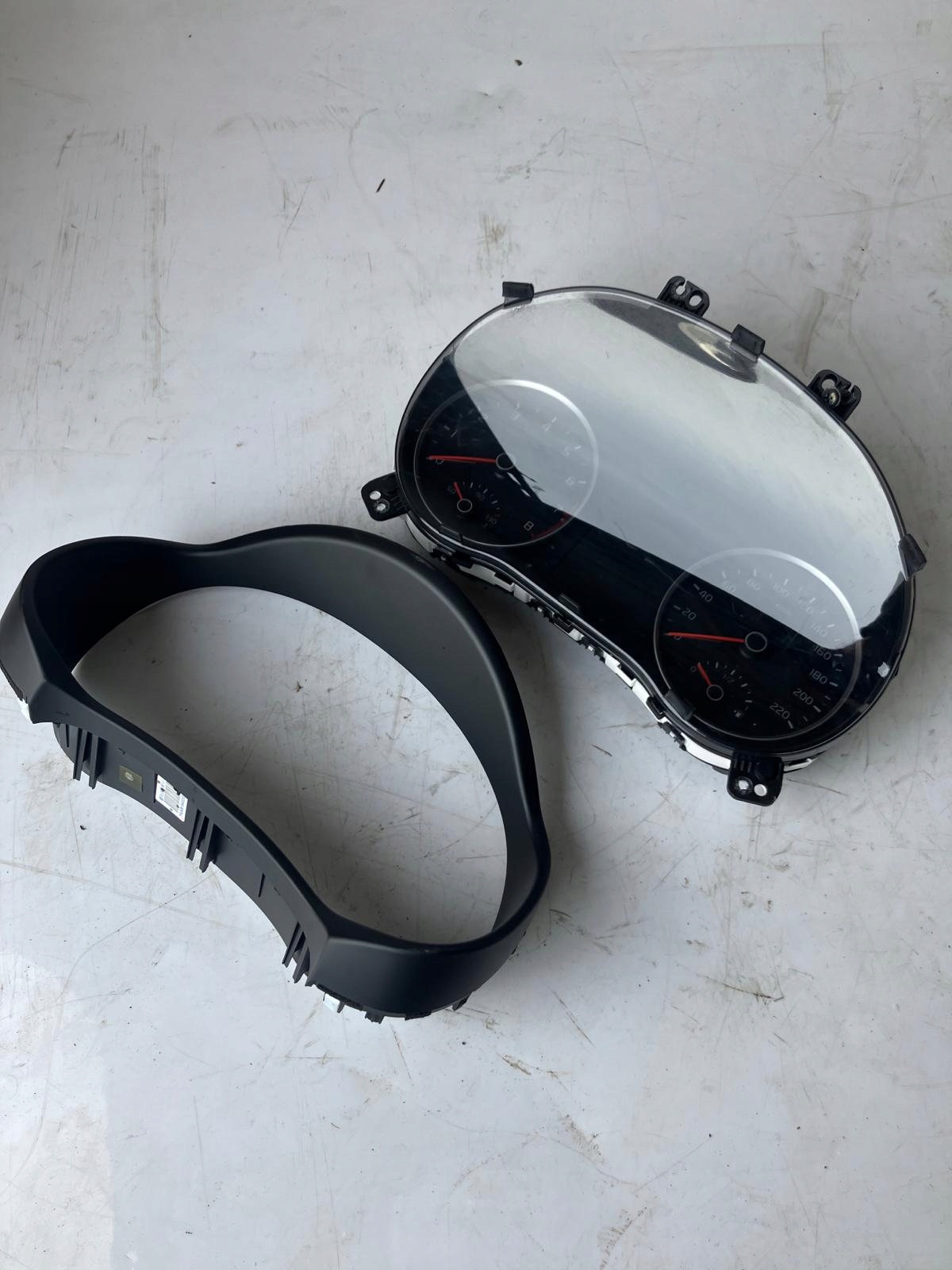 dials dials KIA STONIC 1.0 T-GDI 94033H8770