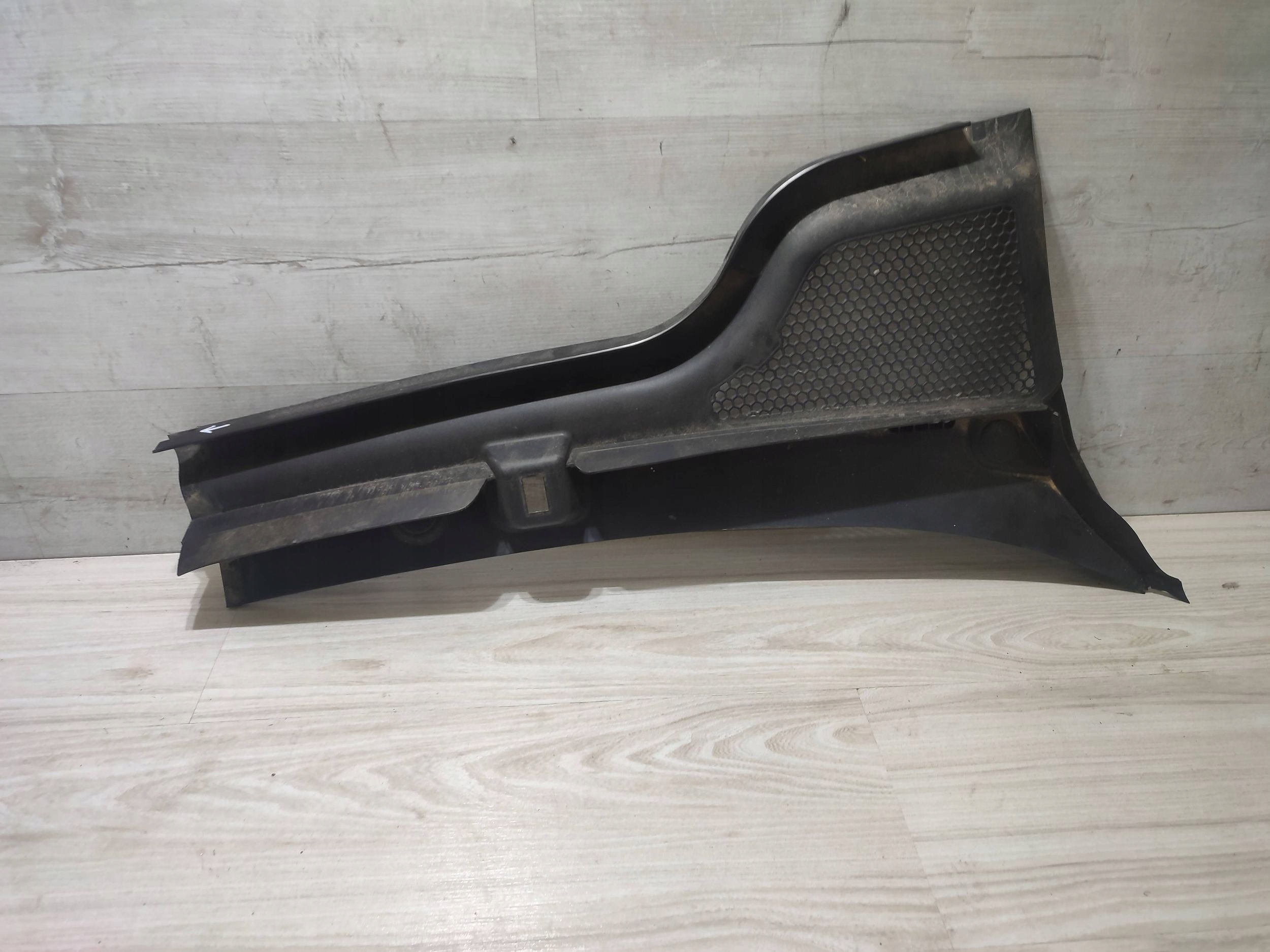 Skoda Scala 2020 front side right torpedo front