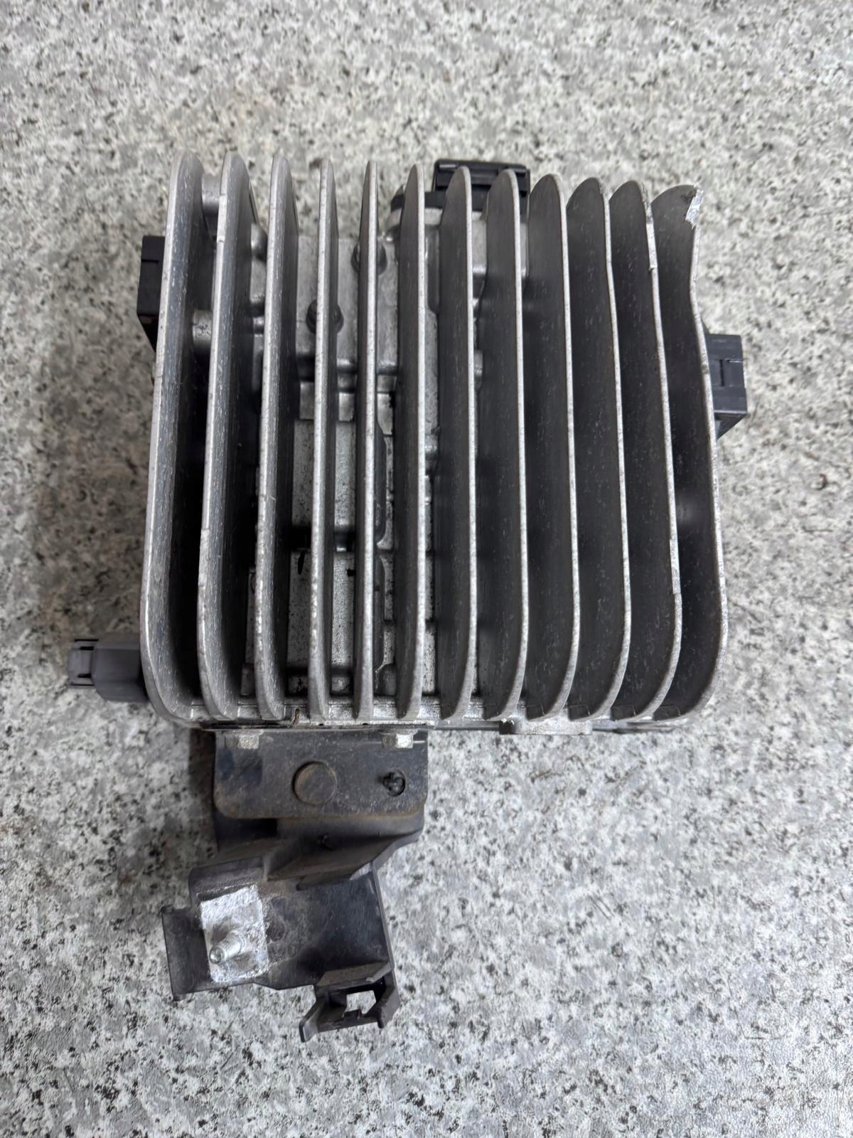 KONWERTER PRZETWORNICA NAPIĘCIA SKYACTIV HYBRID MAZDA CX-30 2019-2025