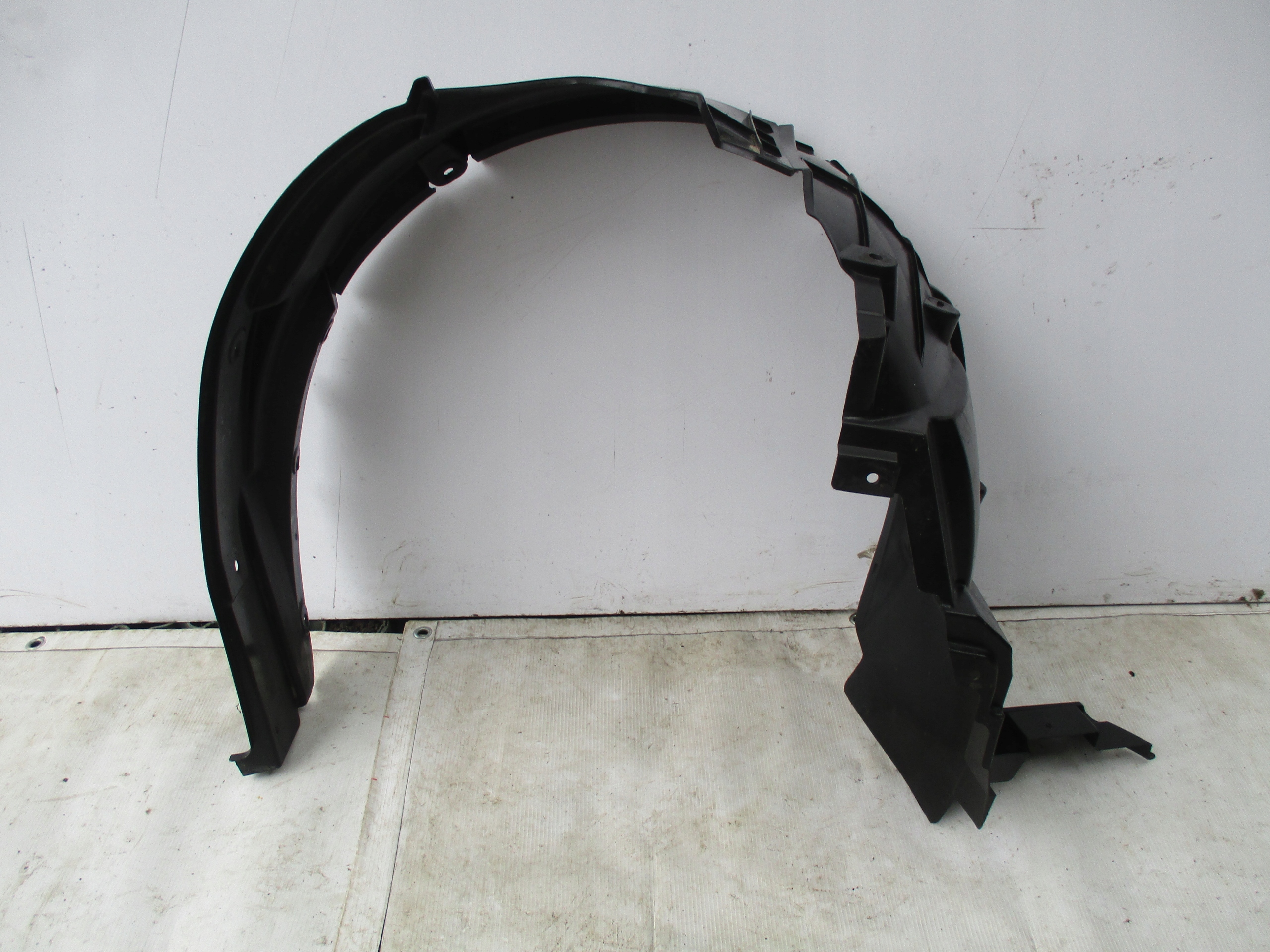 mudguard left front front Suzuki Swift 4 IV 72322-68L0 L