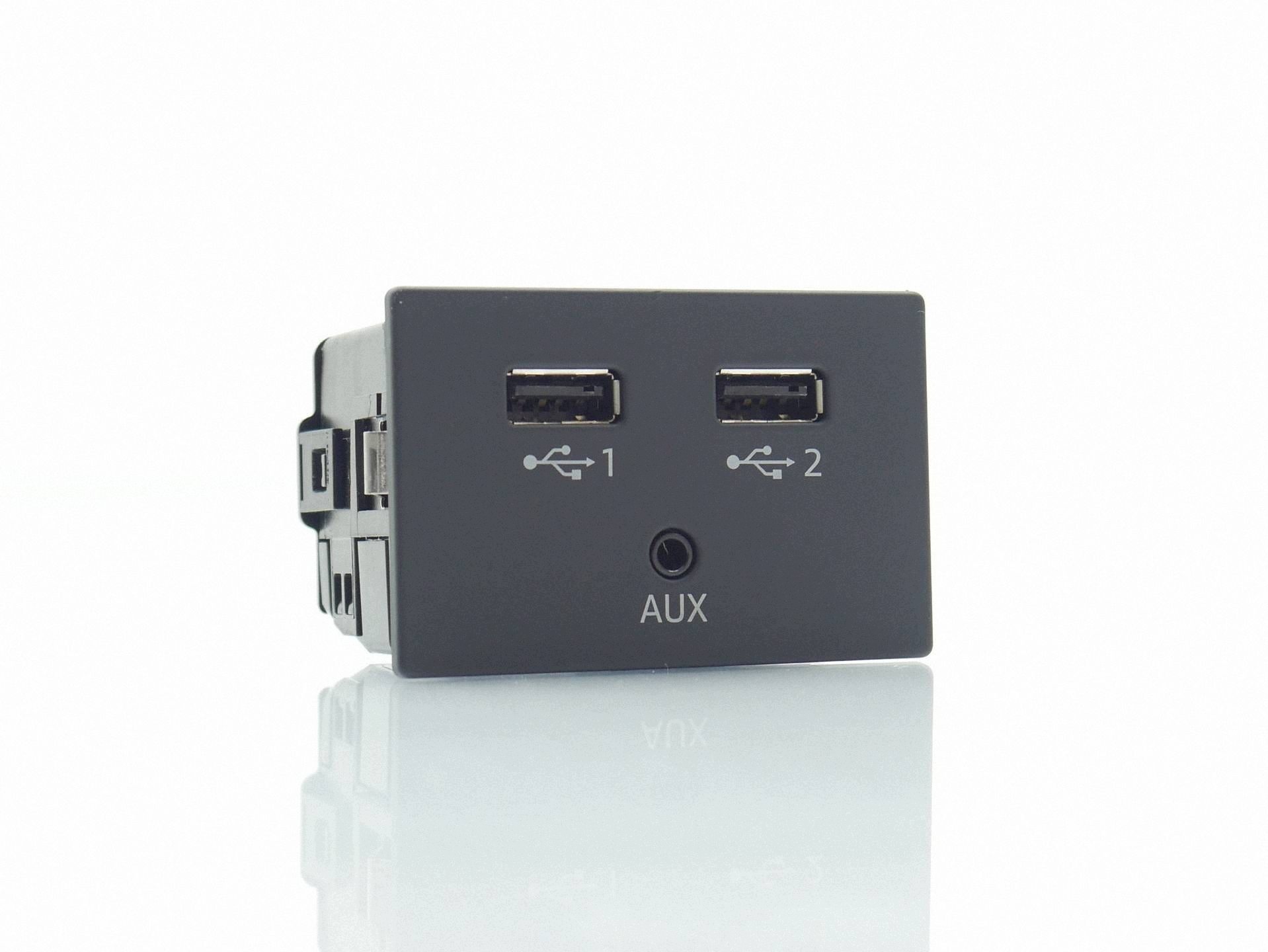 adapter, stecker PORT USB AUX 81A035736 AUDI A6 A7 C7 A8 D4